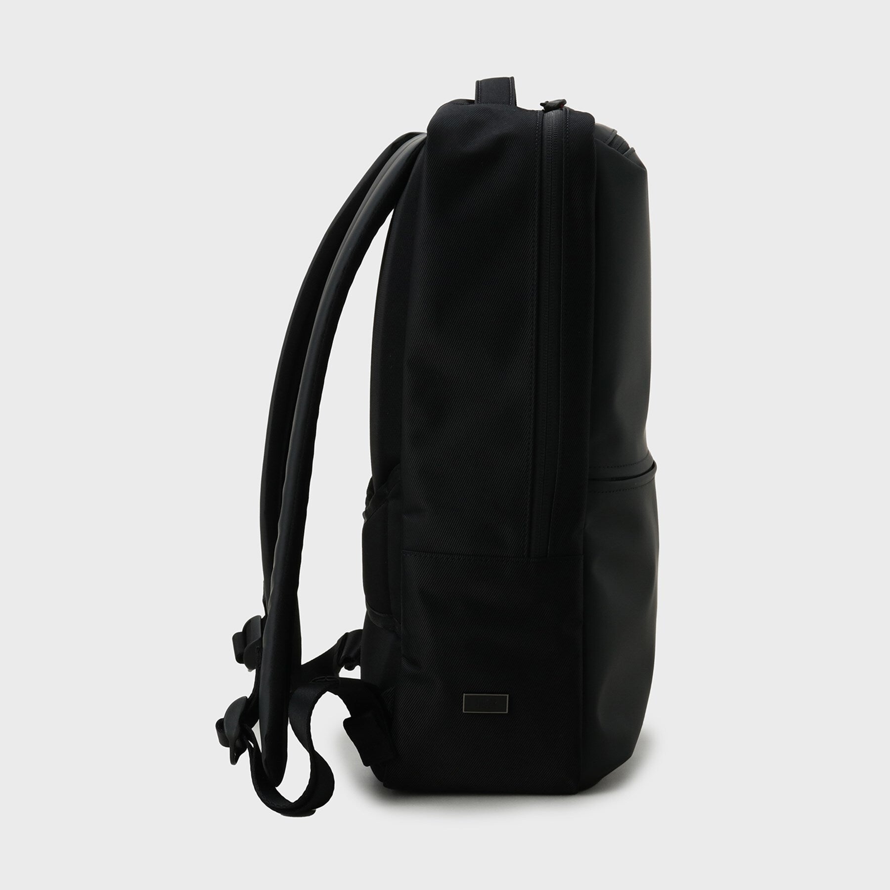 タケオキクチ TAKEO KIKUCHI スマートキャリー2WAYリュック (ブラック(019)) ブラック(019)