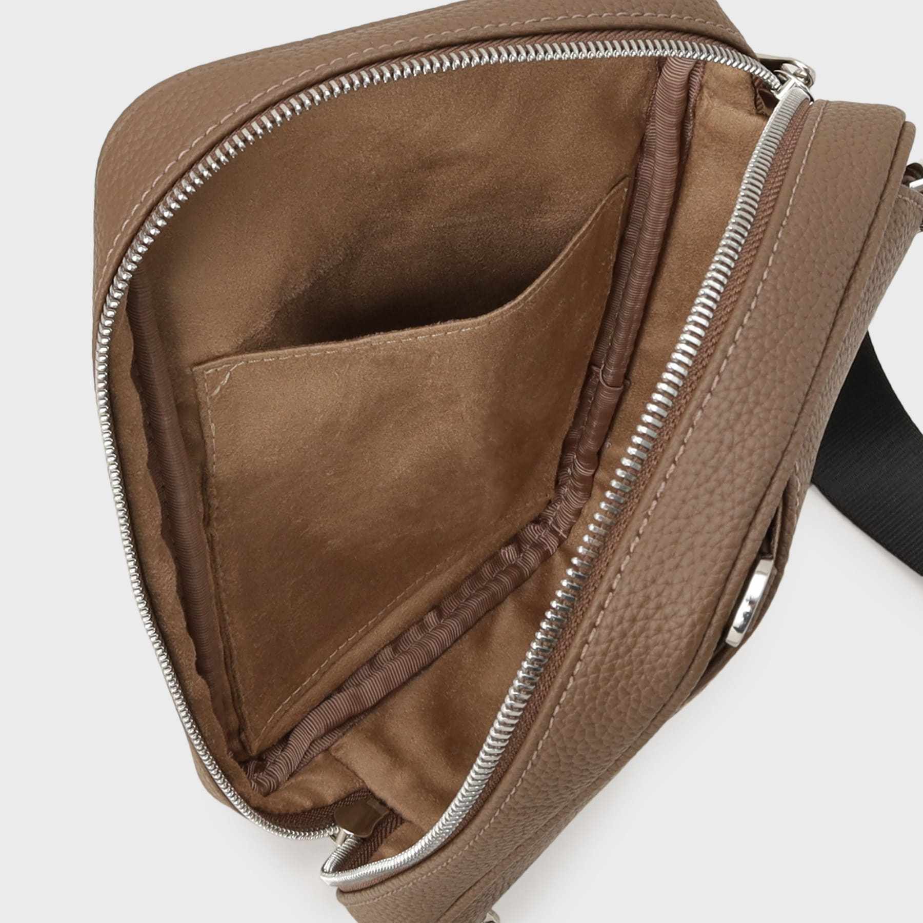 タケオキクチ TAKEO KIKUCHI マイクロファイバークロスボディバッグ (ブラック(019)) ブラック(019)