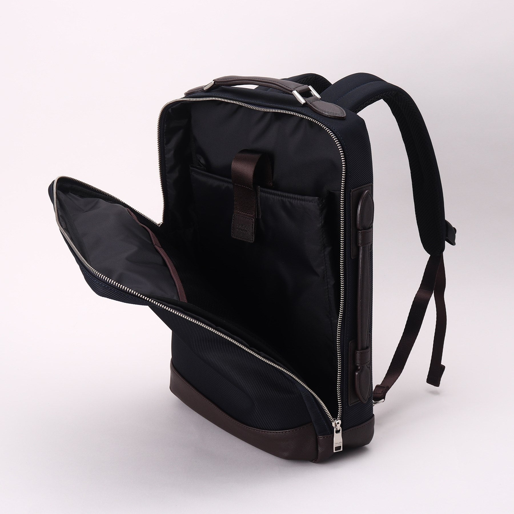 タケオキクチ TAKEO KIKUCHI 【WEB LIMITED】薄マチ 2WAY ビジネス バックパック