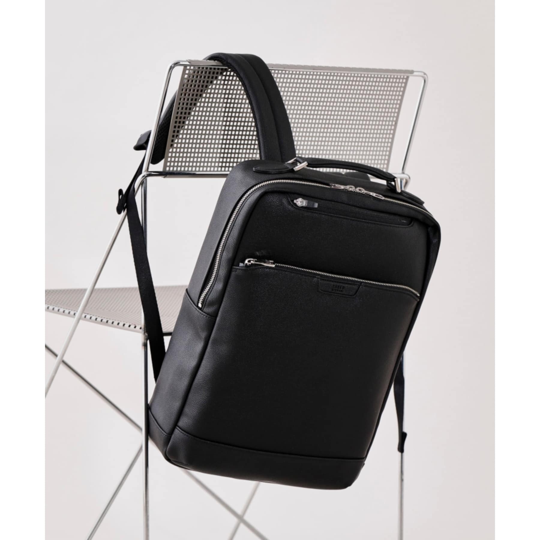 タケオキクチ TAKEO KIKUCHI 【WEB LIMITED】薄マチ 2WAY ビジネス バックパック