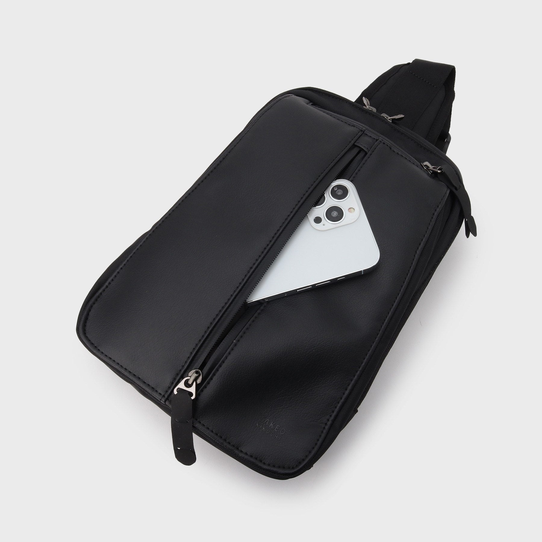 タケオキクチ TAKEO KIKUCHI 【高機能】ライトウエイト ボディバッグ (ブラック(519)) ブラック(519)