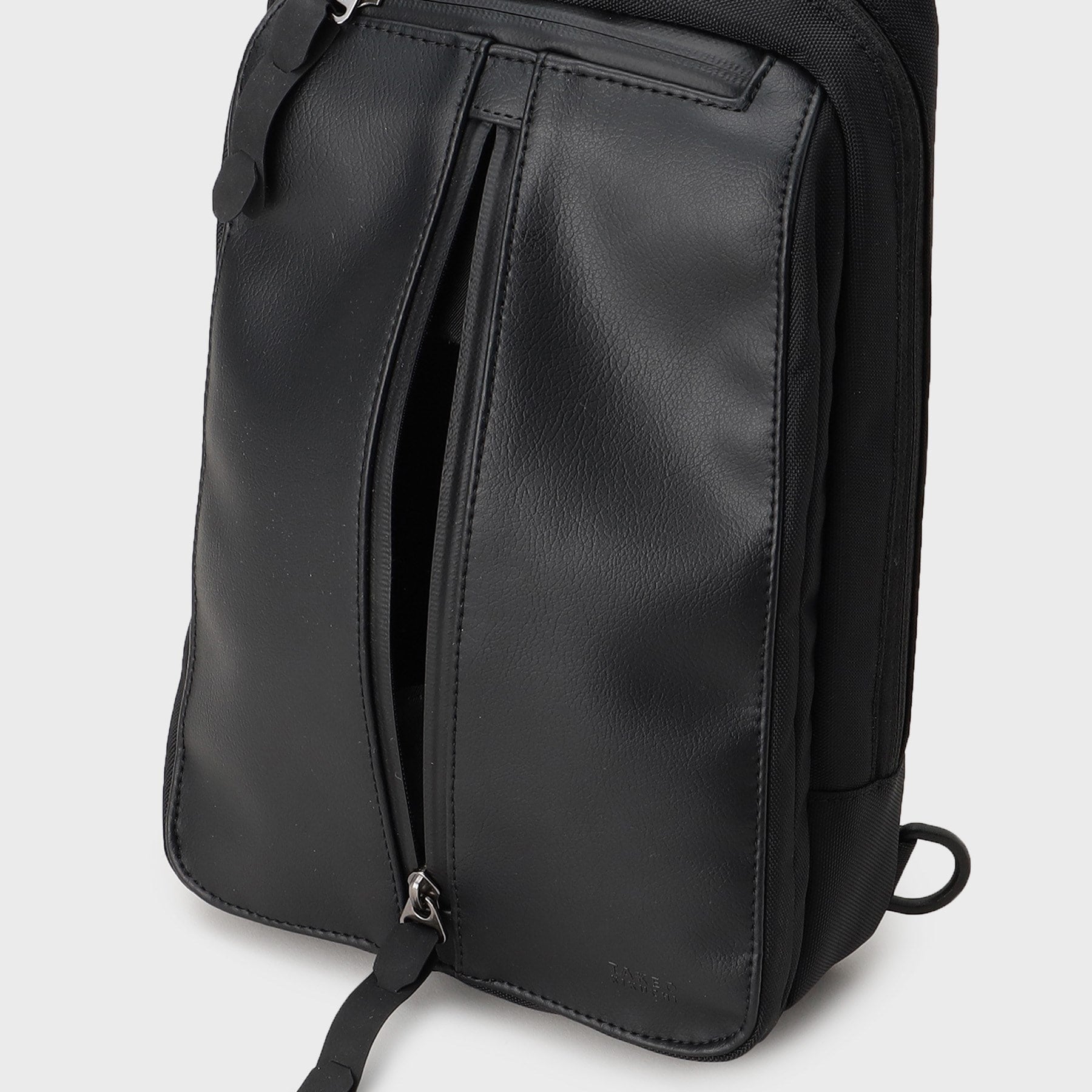 タケオキクチ TAKEO KIKUCHI 【高機能】ライトウエイト ボディバッグ (ブラック(519)) ブラック(519)