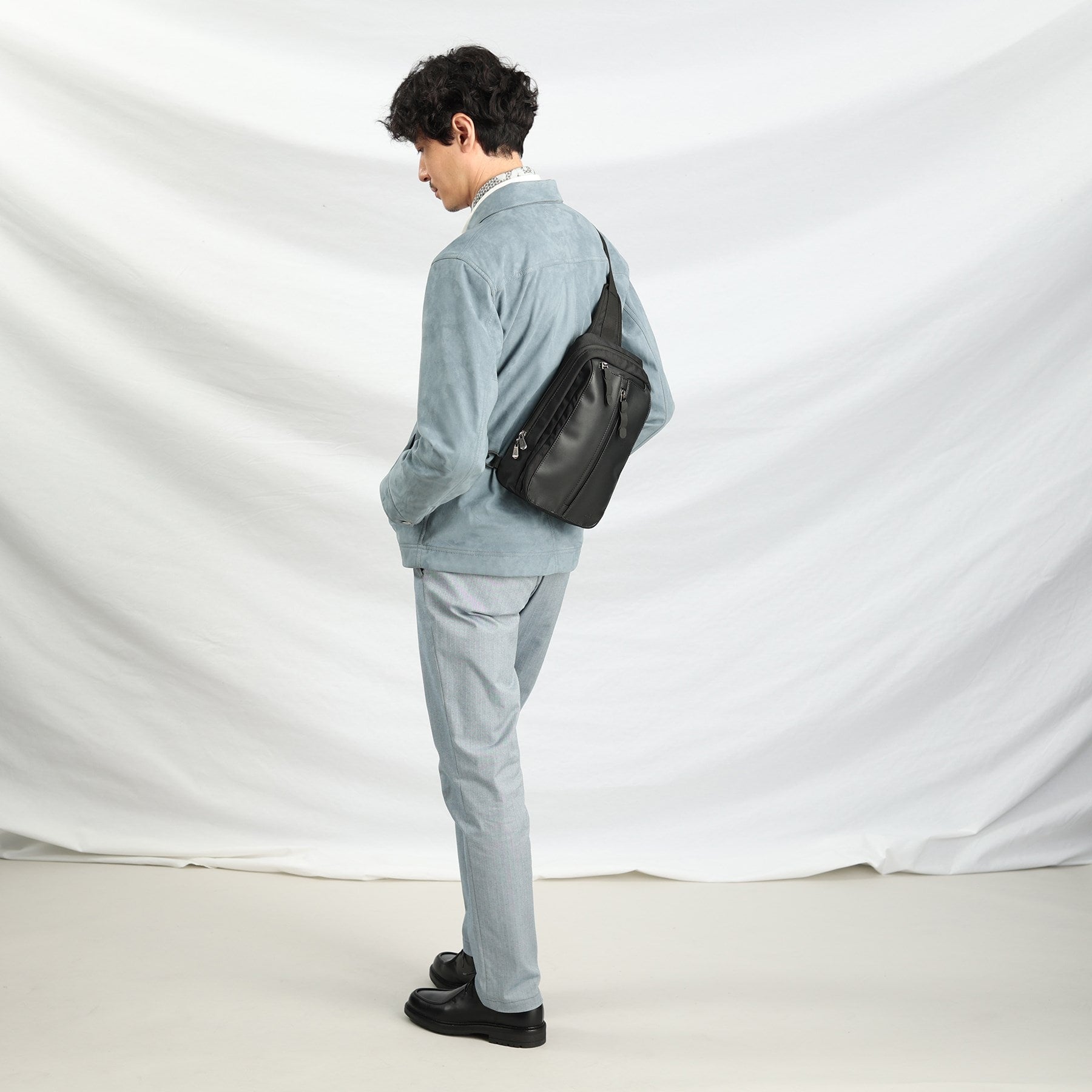 タケオキクチ TAKEO KIKUCHI 【高機能】ライトウエイト ボディバッグ (ブラック(519)) ブラック(519)