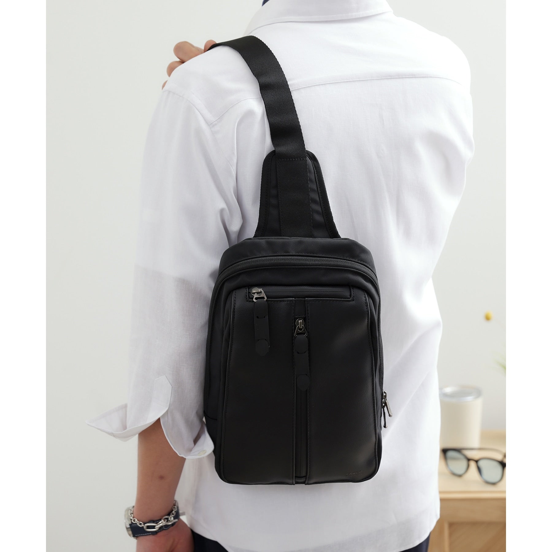 タケオキクチ TAKEO KIKUCHI 【高機能】ライトウエイト ボディバッグ (ブラック(519)) ブラック(519)