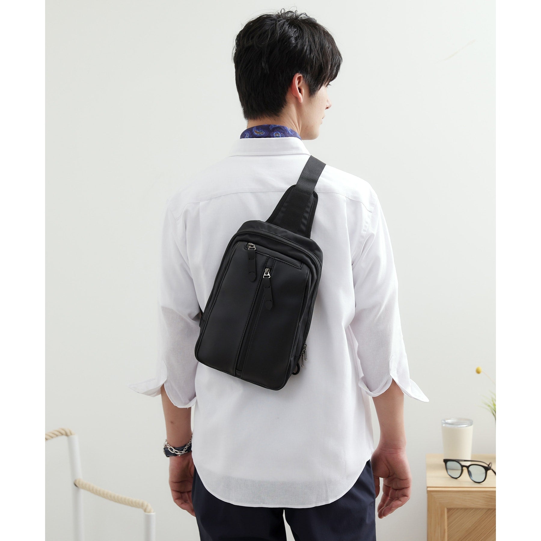 タケオキクチ TAKEO KIKUCHI 【高機能】ライトウエイト ボディバッグ (ブラック(519)) ブラック(519)