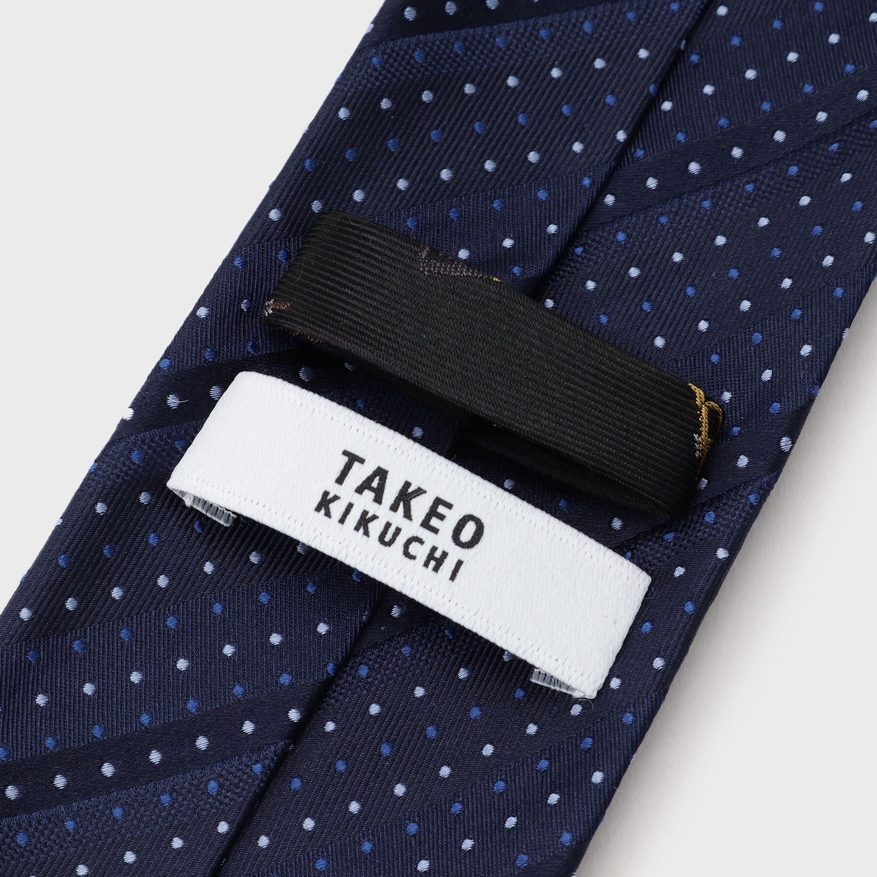 タケオキクチ TAKEO KIKUCHI JAZZ柄ネクタイ&サックスデザインタイバーBOX (ネイビー(394)) ネイビー(394)