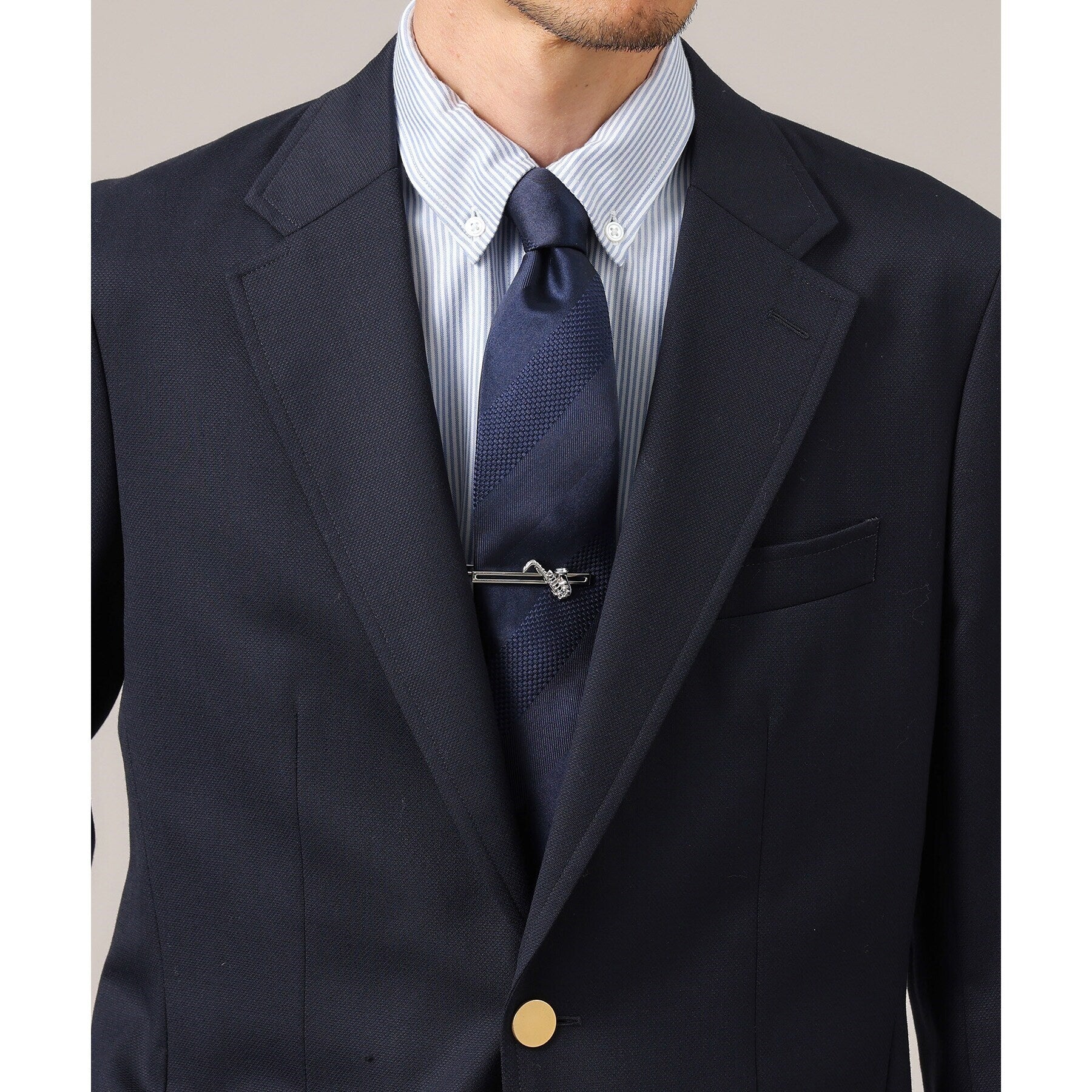 タケオキクチ TAKEO KIKUCHI JAZZ柄ネクタイ&サックスデザインタイバーBOX (ネイビー(394)) ネイビー(394)