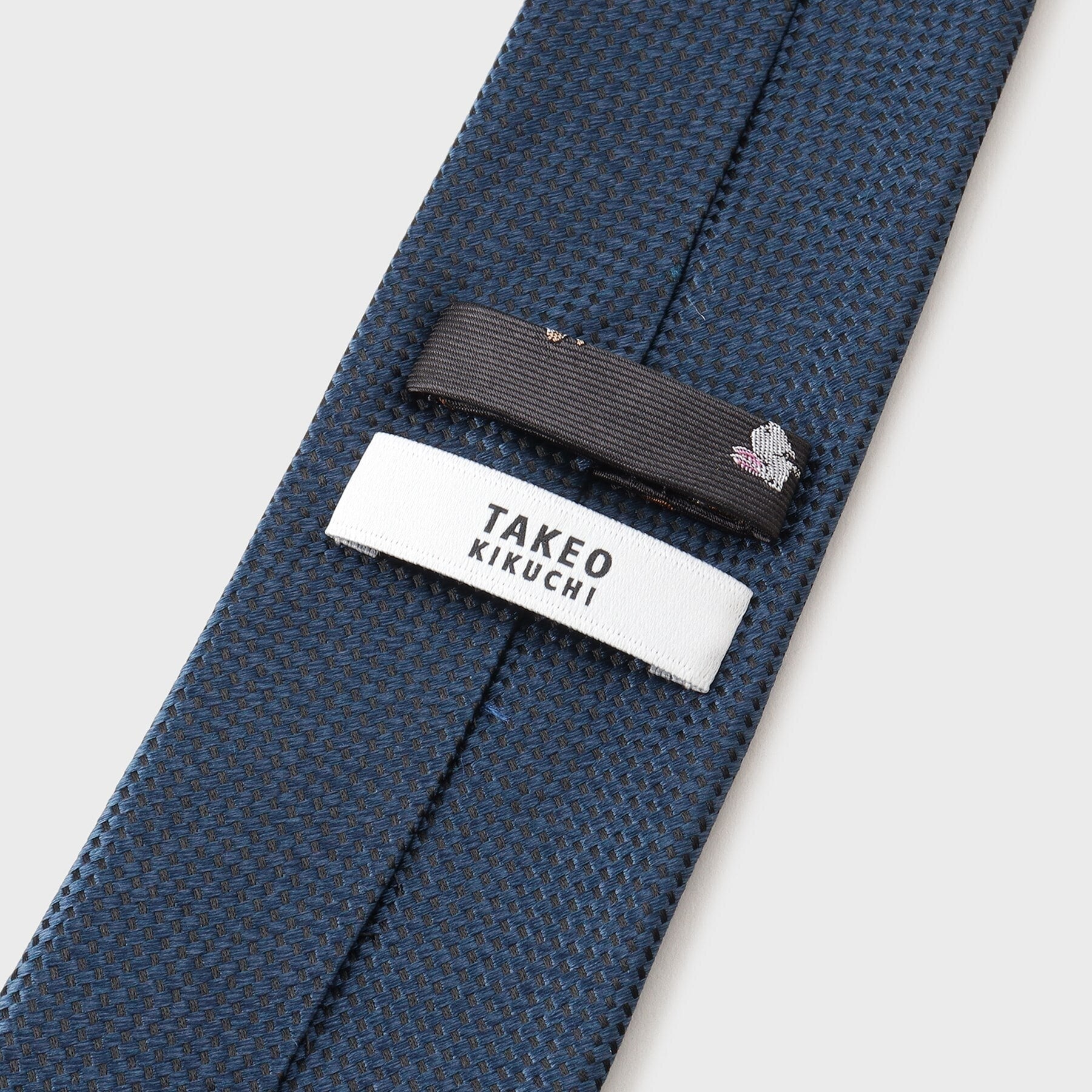 タケオキクチ TAKEO KIKUCHI 【アニマル柄】ネクタイ&タイバーBOXセット (ネイビー(094)) ネイビー(094)