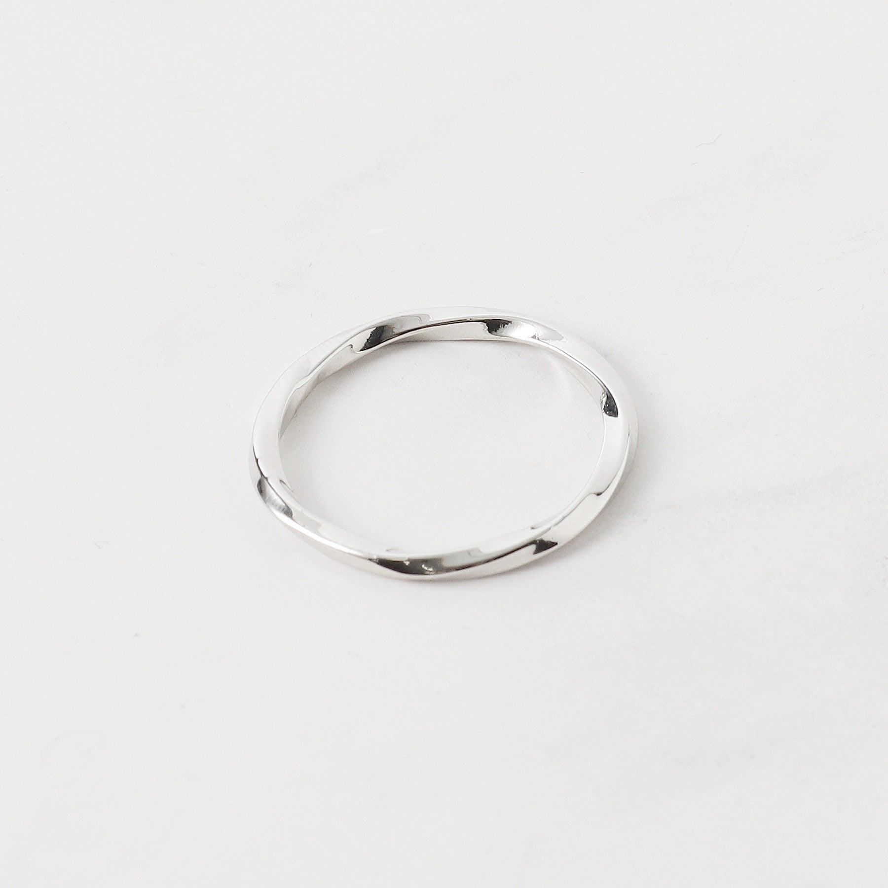 タケオキクチ TAKEO KIKUCHI ツイストリング (ゴールド(007)) ゴールド(007)