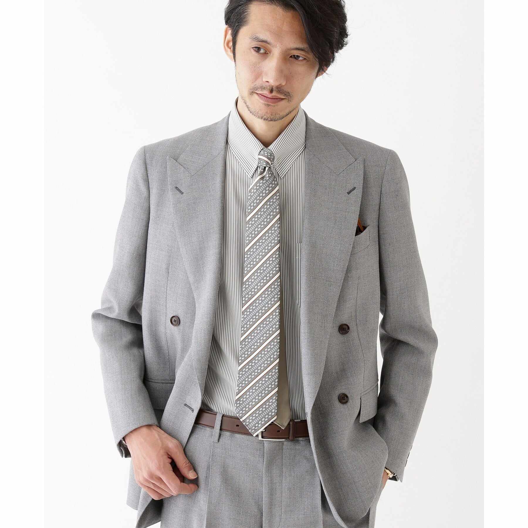 TAKEO KIKUCHI TAKEO KIKUCHI 【THE FLAGSHIP】古巴海灘亞麻 雙排扣西裝