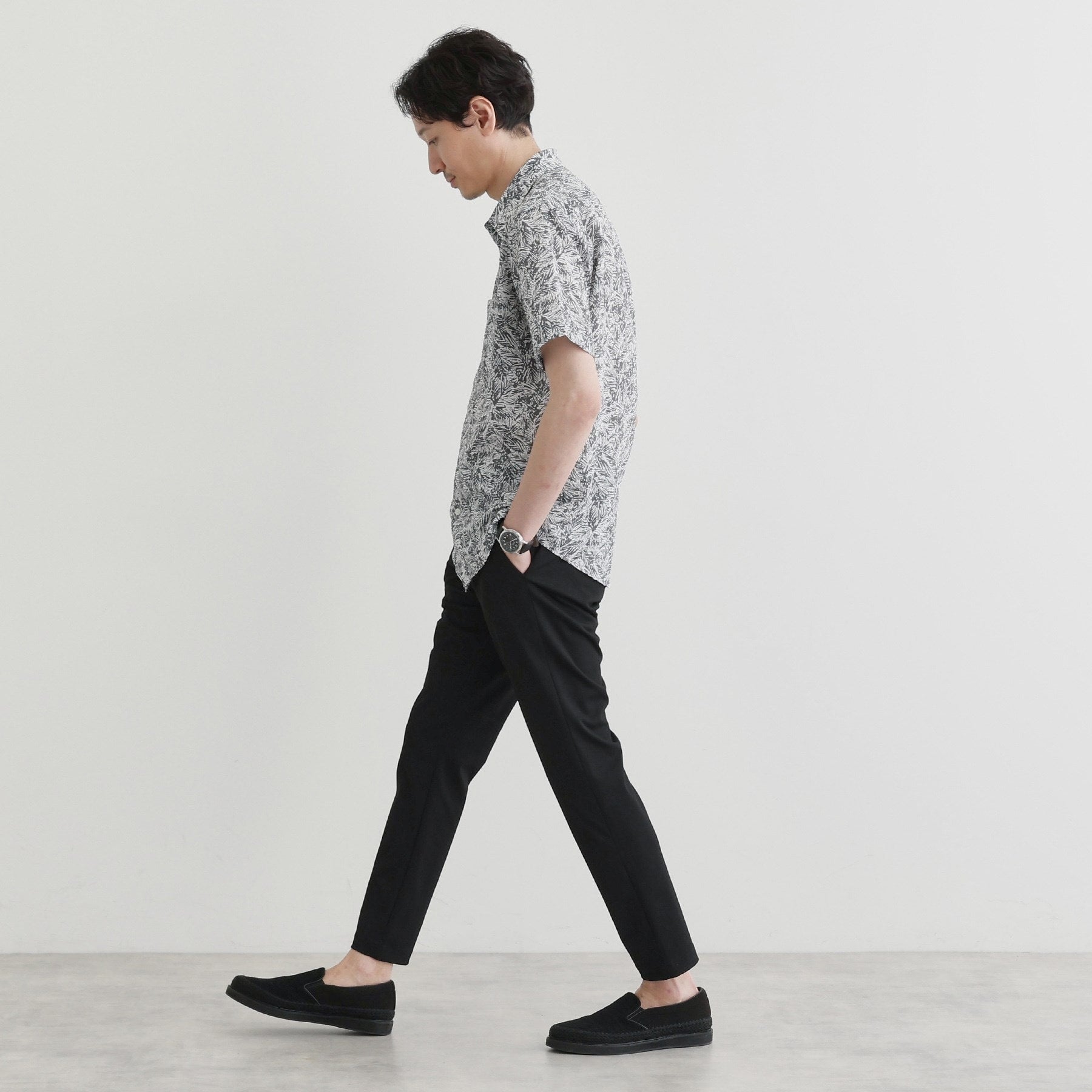 タケオキクチ TAKEO KIKUCHI 【LIMITED】WONDER SHAPE 360°ストレッチ スリムテーパードパンツ (カーキ(027)) カーキ(027)