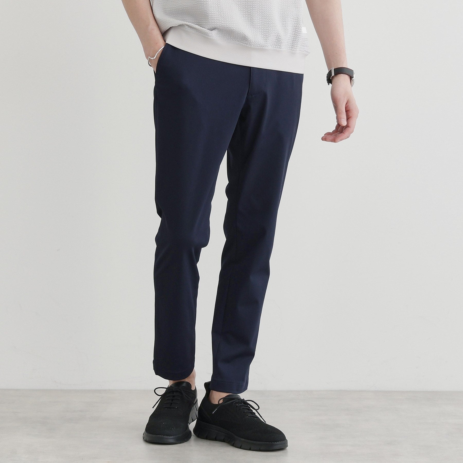 タケオキクチ TAKEO KIKUCHI 【LIMITED】WONDER SHAPE 360°ストレッチ スリムテーパードパンツ (カーキ(027)) カーキ(027)