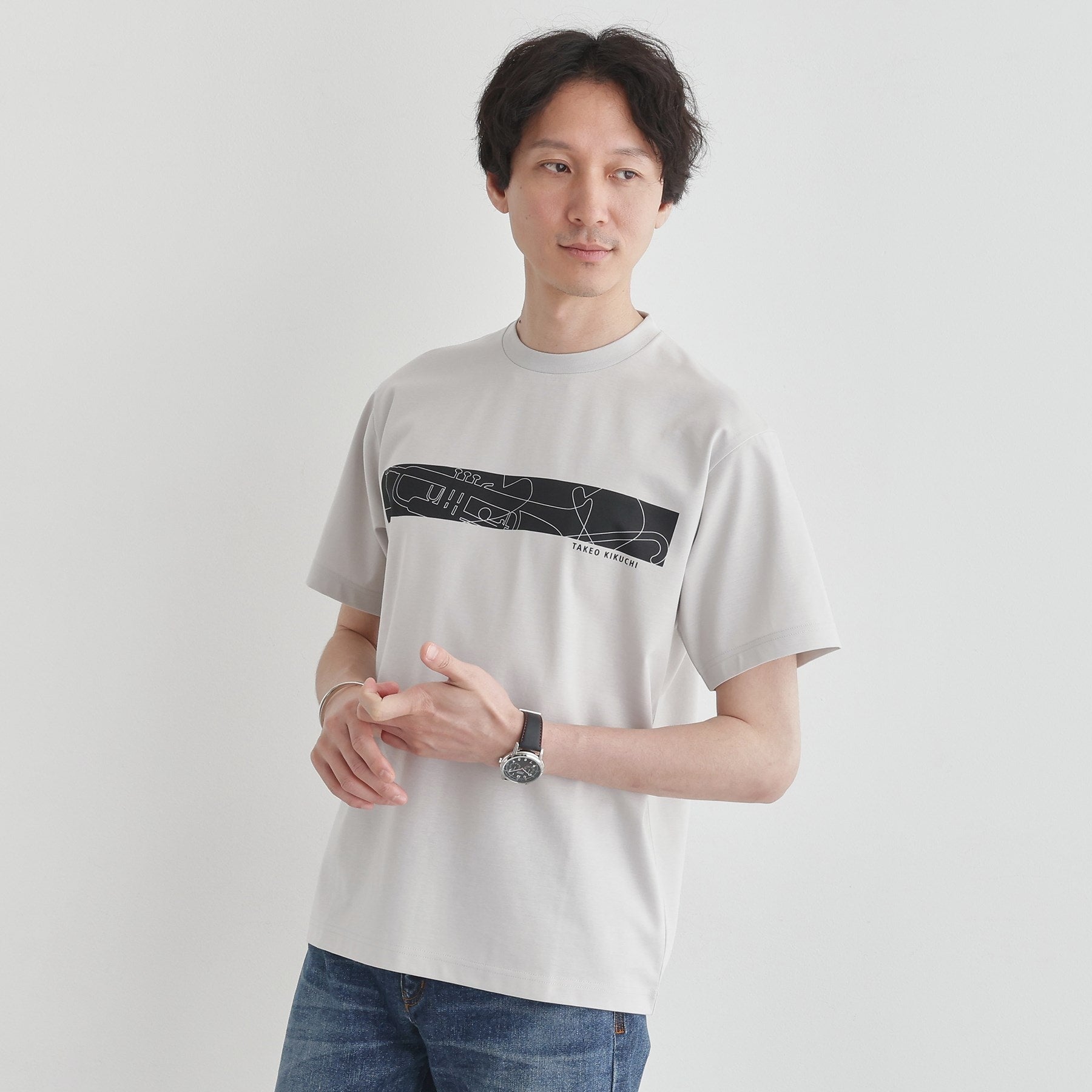 タケオキクチ TAKEO KIKUCHI バープリントポンチTシャツ (チャコールグレー(014)) チャコールグレー(014)