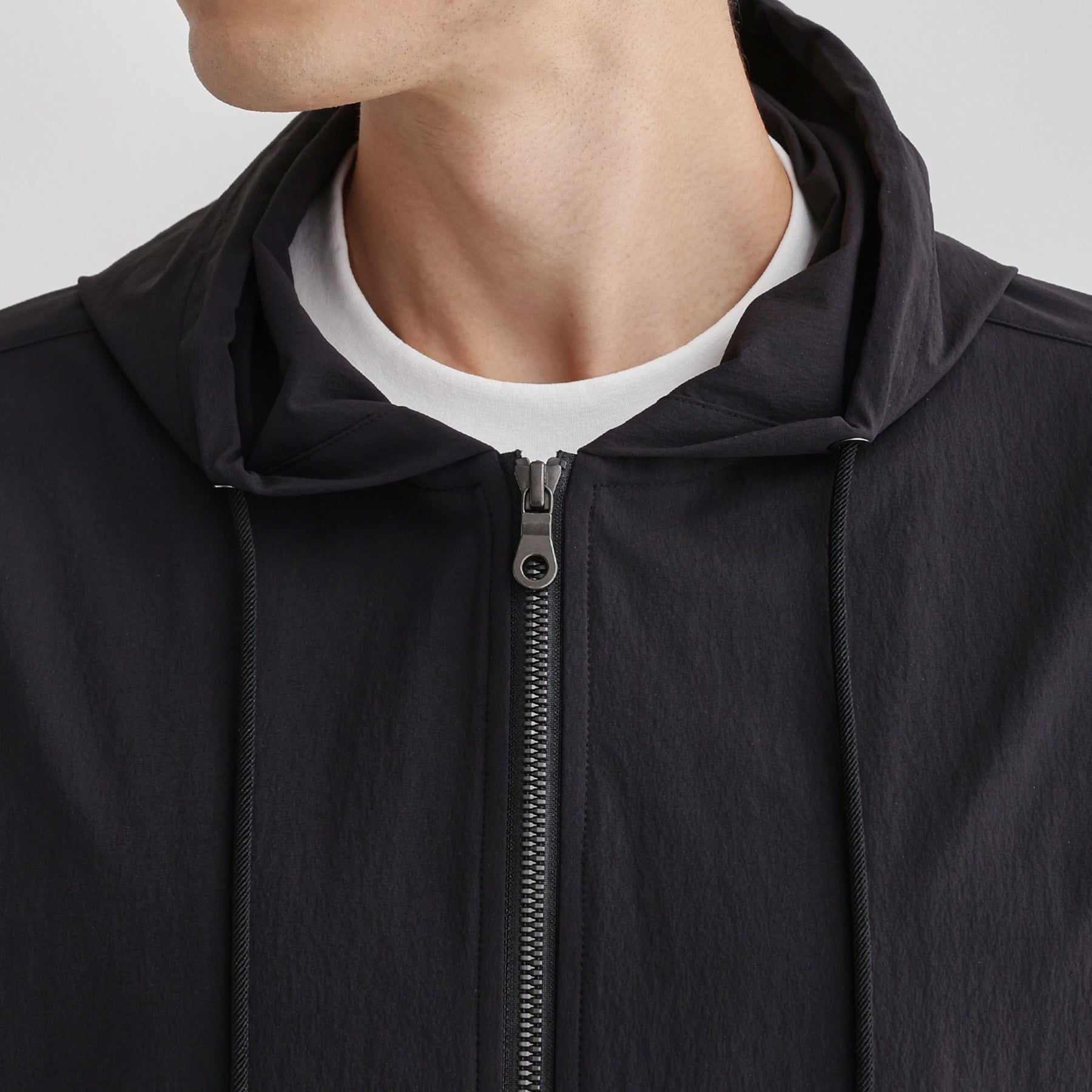 タケオキクチ TAKEO KIKUCHI 【Sサイズ~】360°ストレッチ ジップアップフードブルゾン (ブラック(019)) ブラック(019)