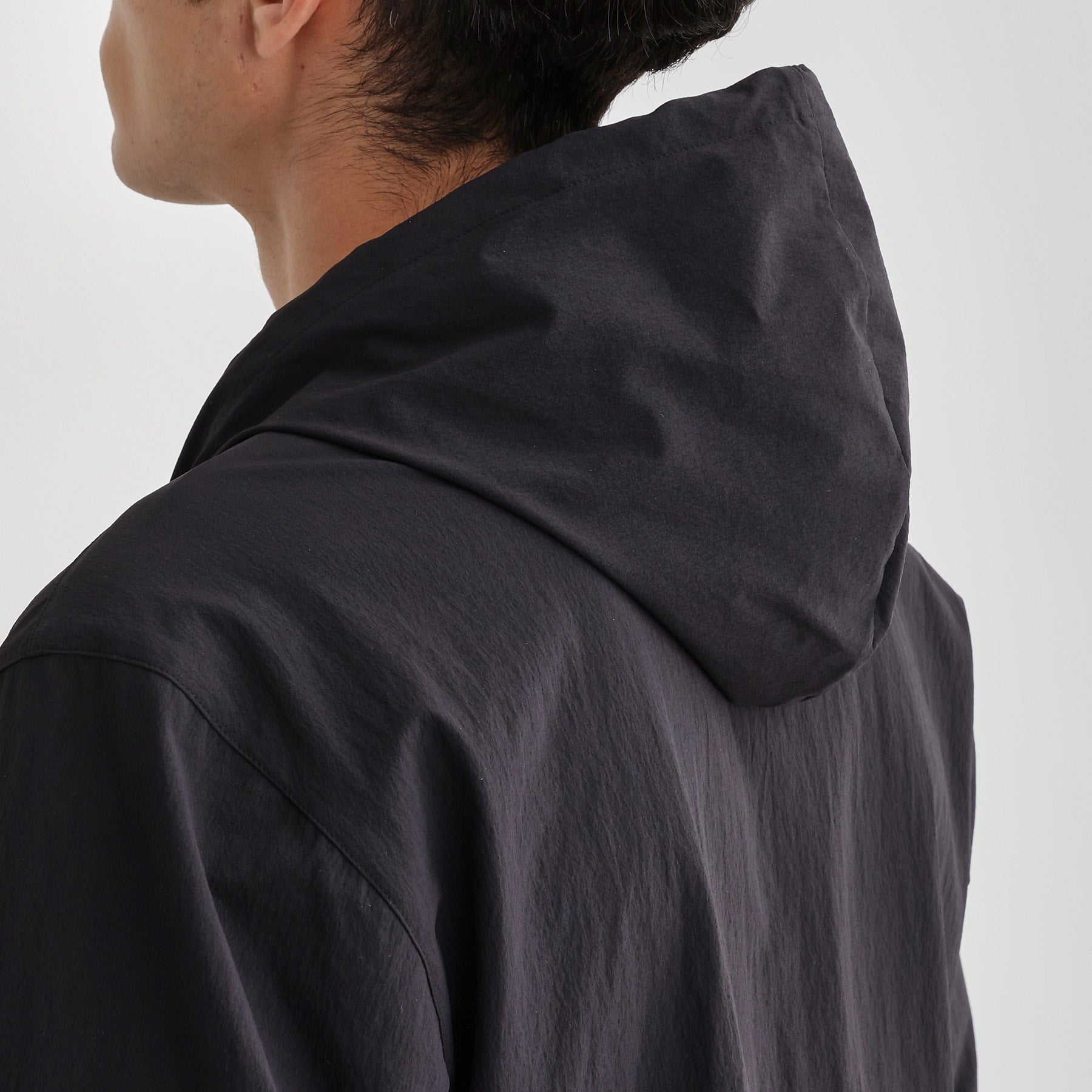 タケオキクチ TAKEO KIKUCHI 【Sサイズ~】360°ストレッチ ジップアップフードブルゾン (ブラック(019)) ブラック(019)