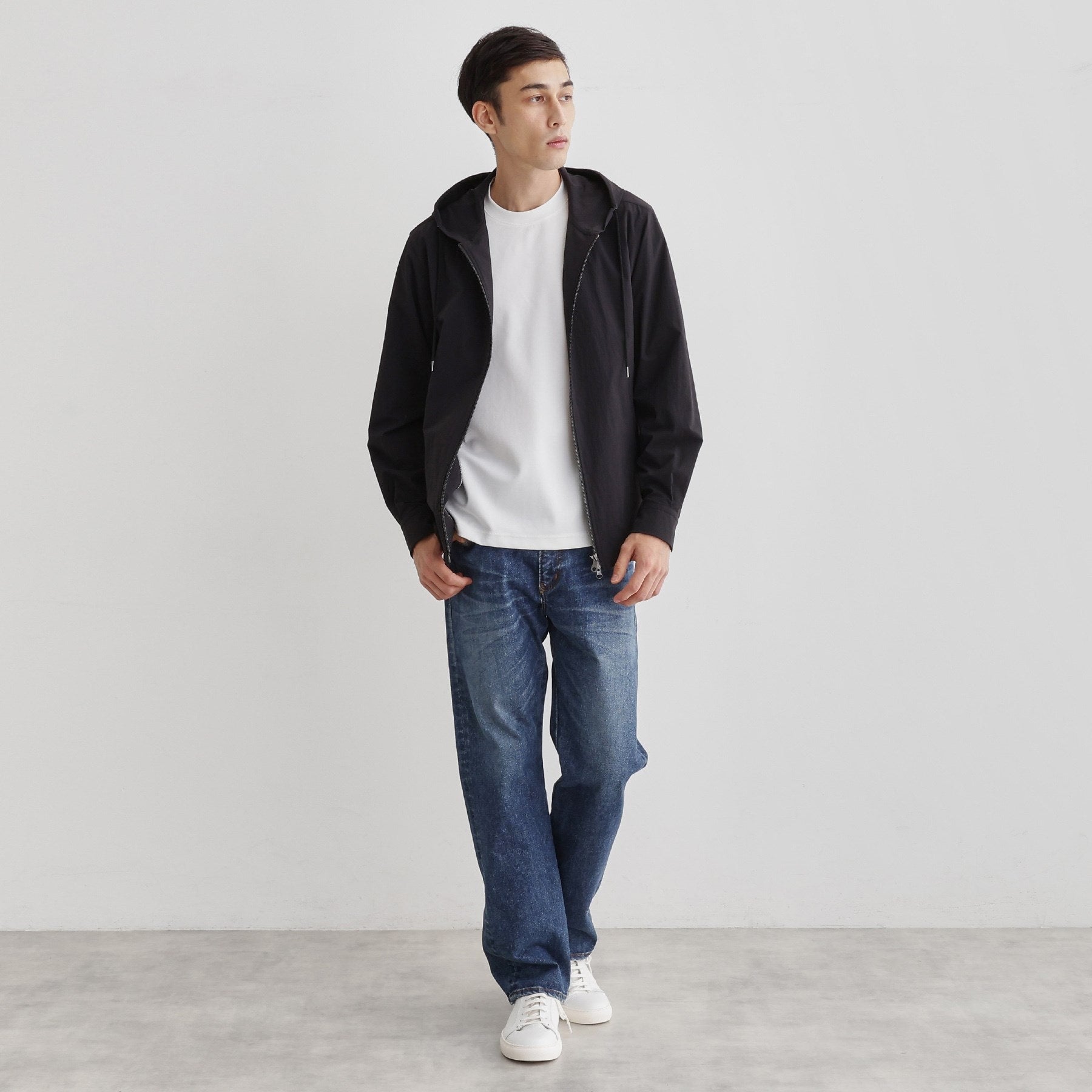 タケオキクチ TAKEO KIKUCHI 【Sサイズ~】360°ストレッチ ジップアップフードブルゾン (ブラック(019)) ブラック(019)