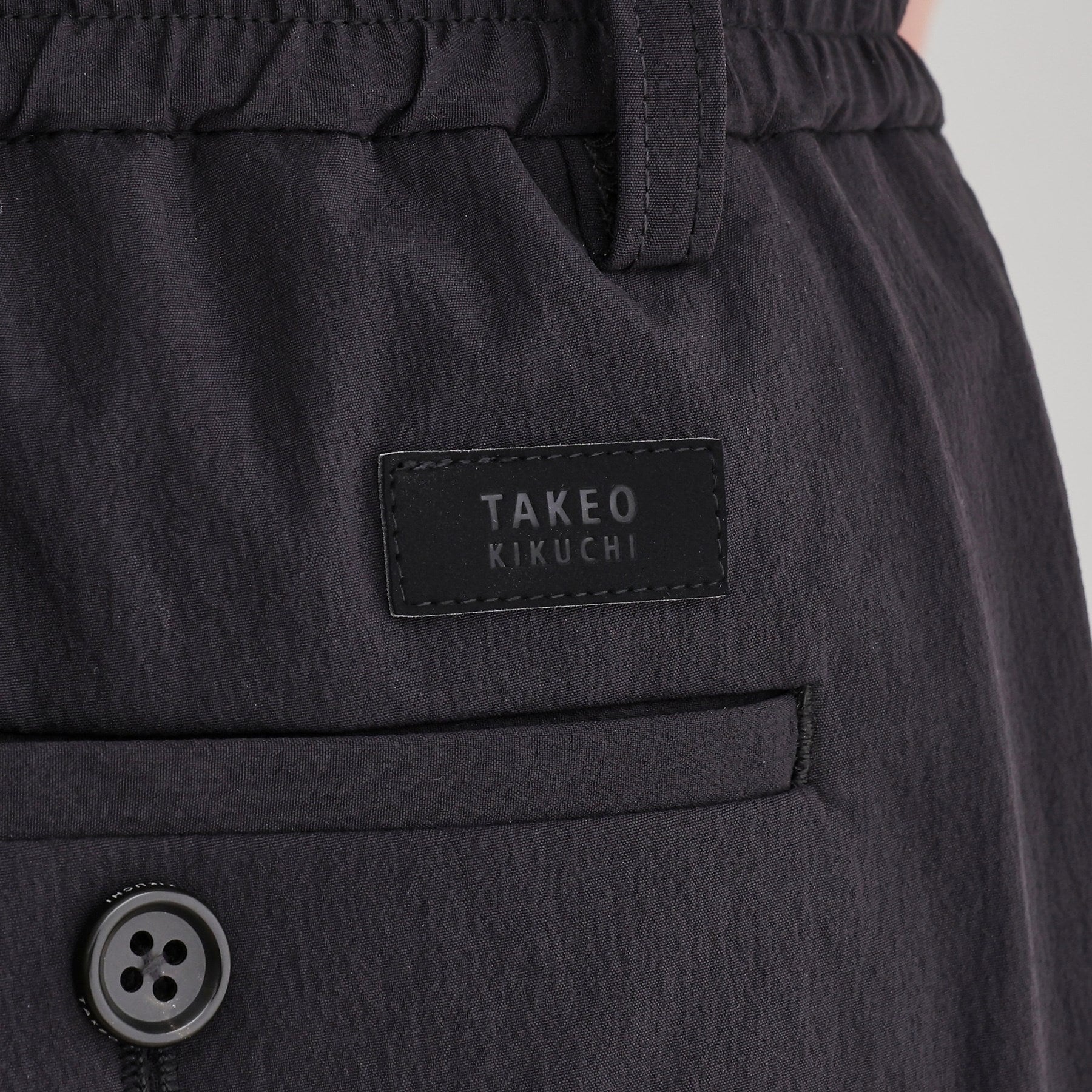 タケオキクチ TAKEO KIKUCHI 360°ストレッチ スリムイージーパンツ (ブラック(019)) ブラック(019)