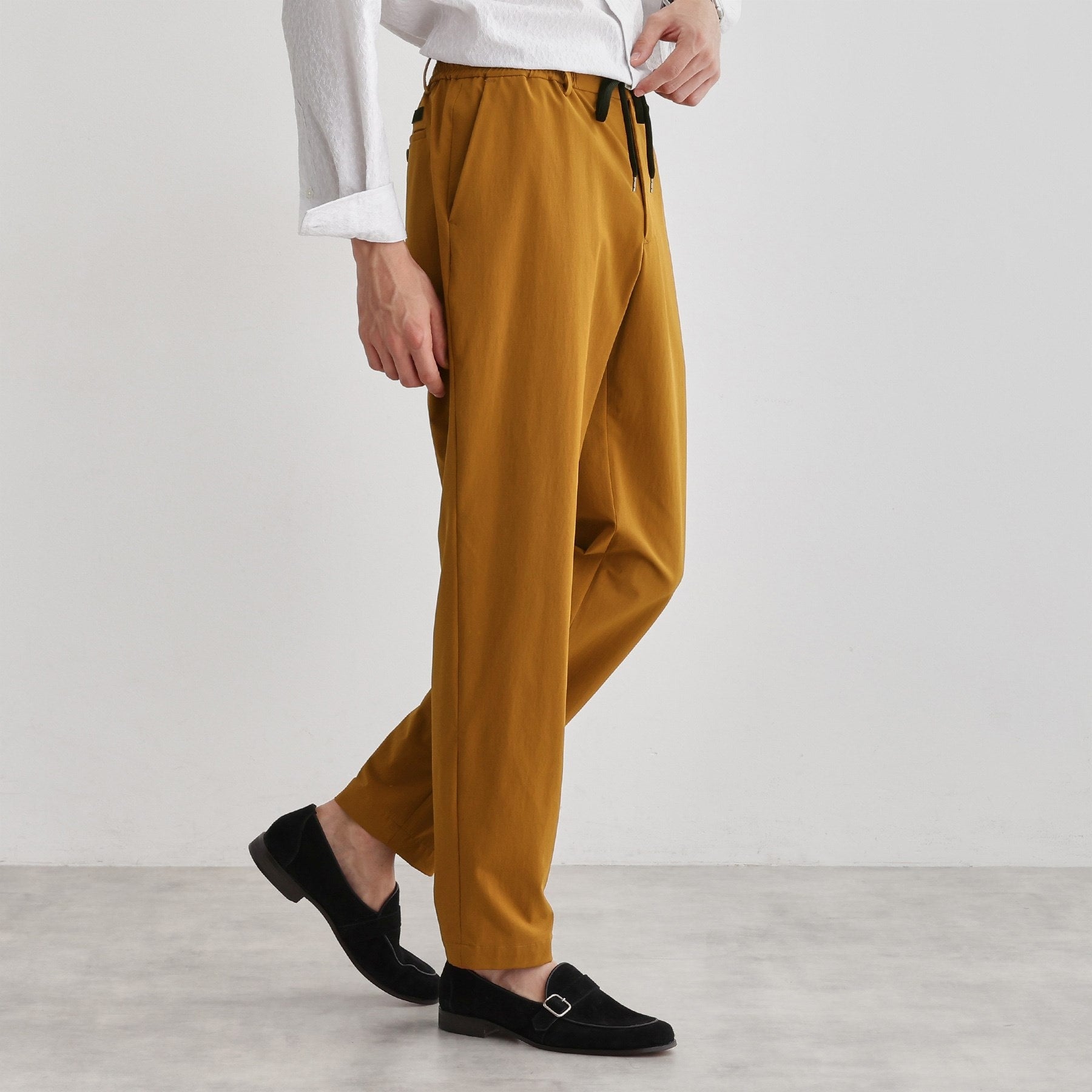 タケオキクチ TAKEO KIKUCHI 360°ストレッチ スリムイージーパンツ (ブラウン(043)) ブラウン(043)