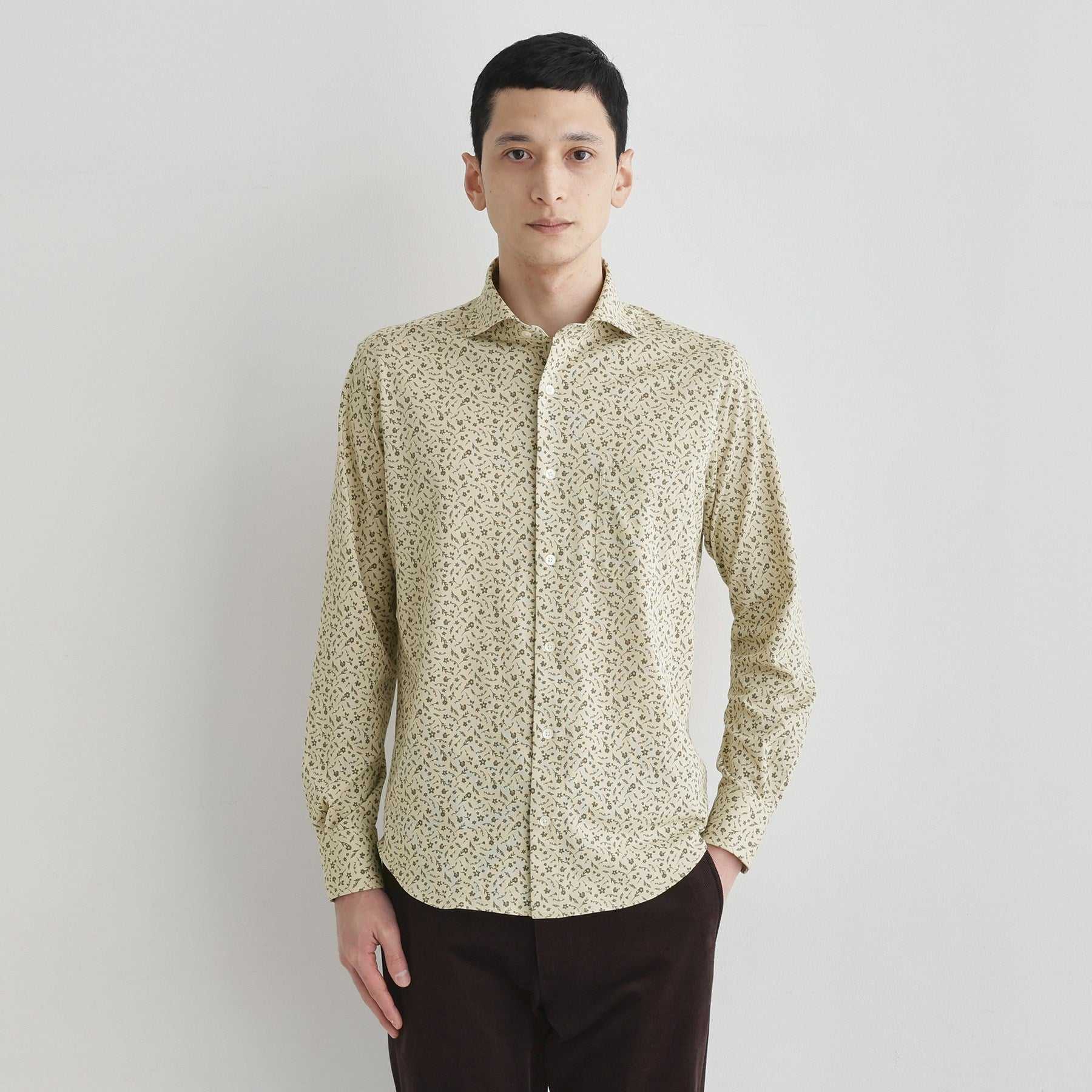 タケオキクチ TAKEO KIKUCHI クールマックス 鹿の子 プリント シャツ (ピンクベージュ(053)) ピンクベージュ(053)