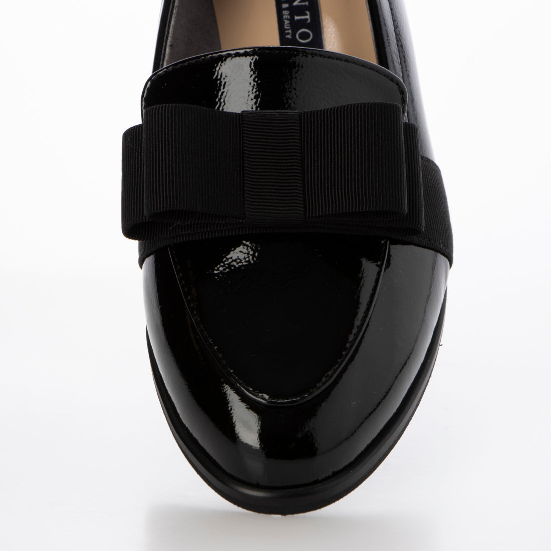 TALANTON by DIANA Ribbon Loafer