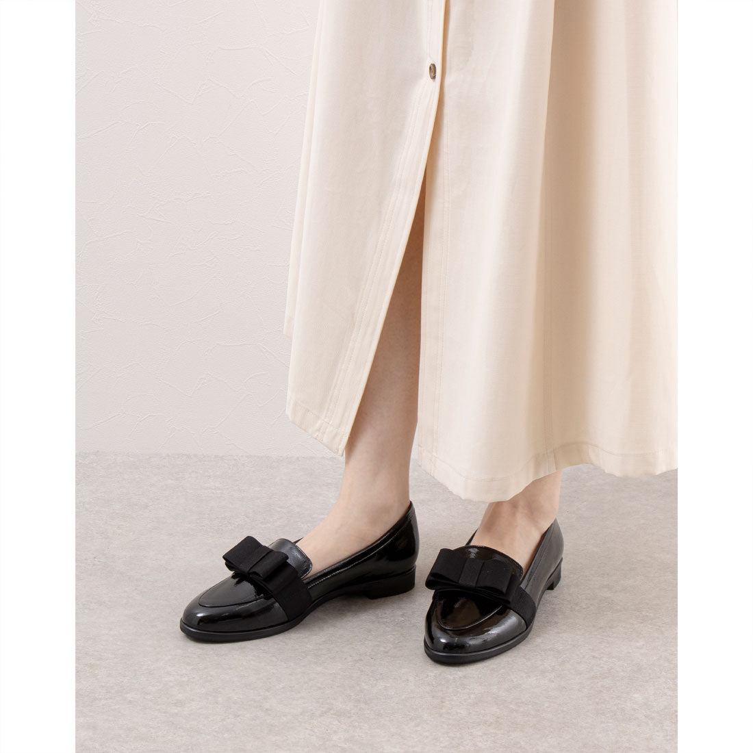 TALANTON by DIANA Ribbon Loafer