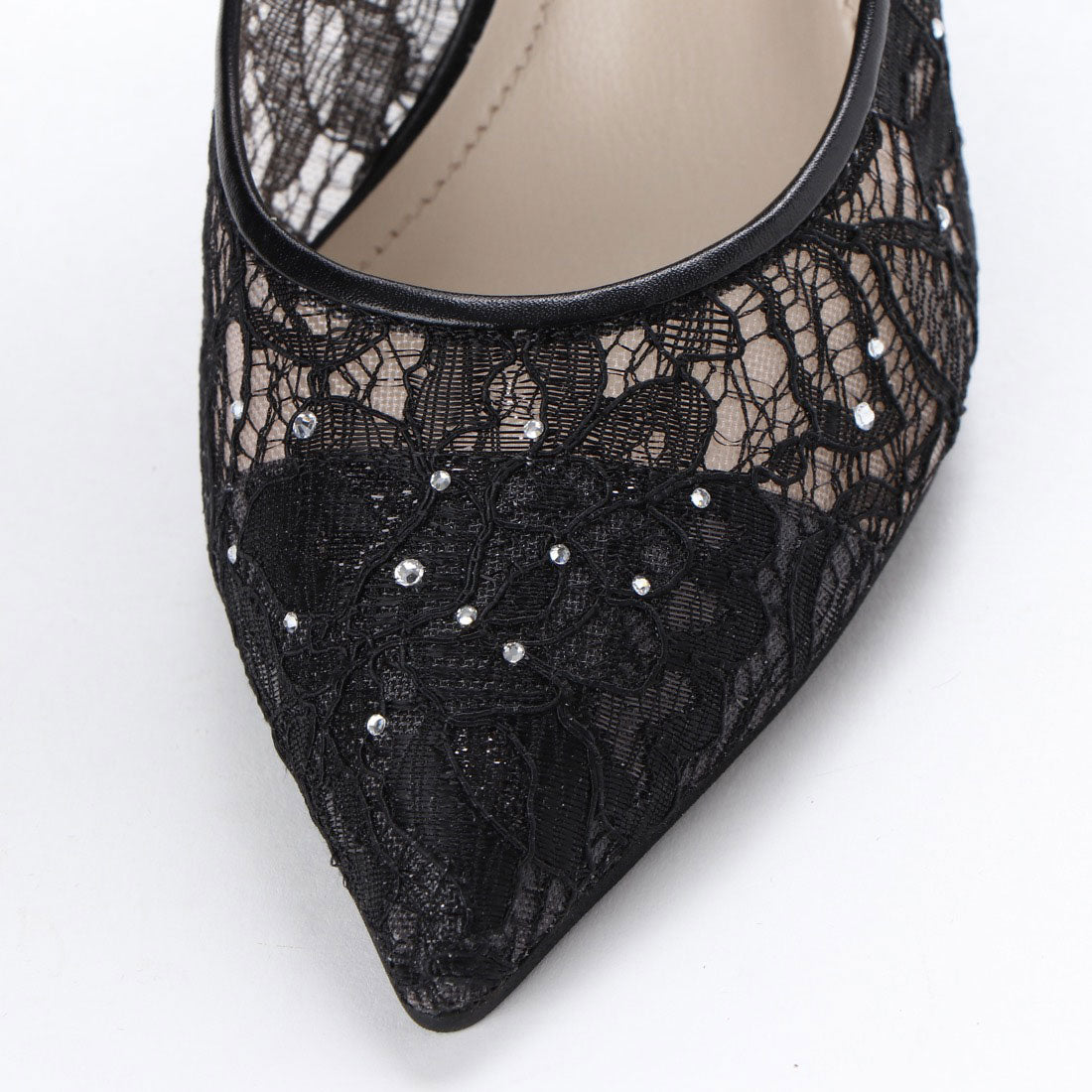 タラントン バイ ダイアナ TALANTON by DIANA ストーン付きチュールレースシアーヒールパンプス (黒生地) 黒生地