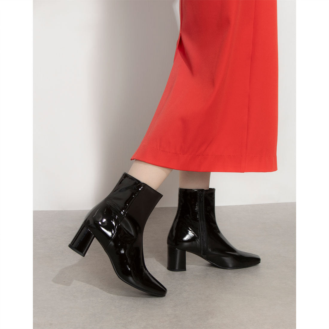 タラントン バイ ダイアナ TALANTON by DIANA スクエアトゥショートブーツ