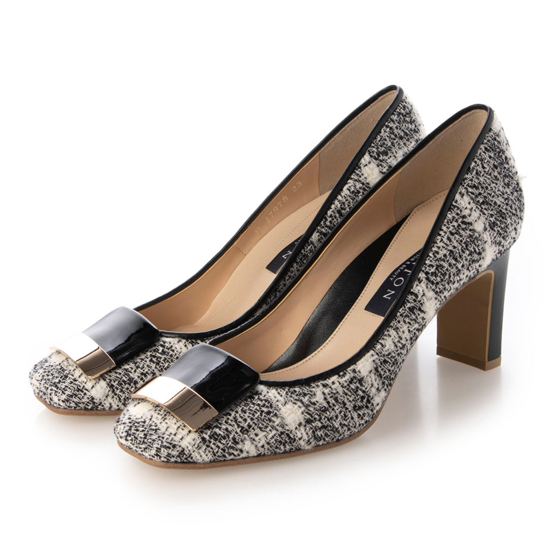 タラントン バイ ダイアナ TALANTON by DIANA プレート付きセットバックヒールパンプス,黒生地