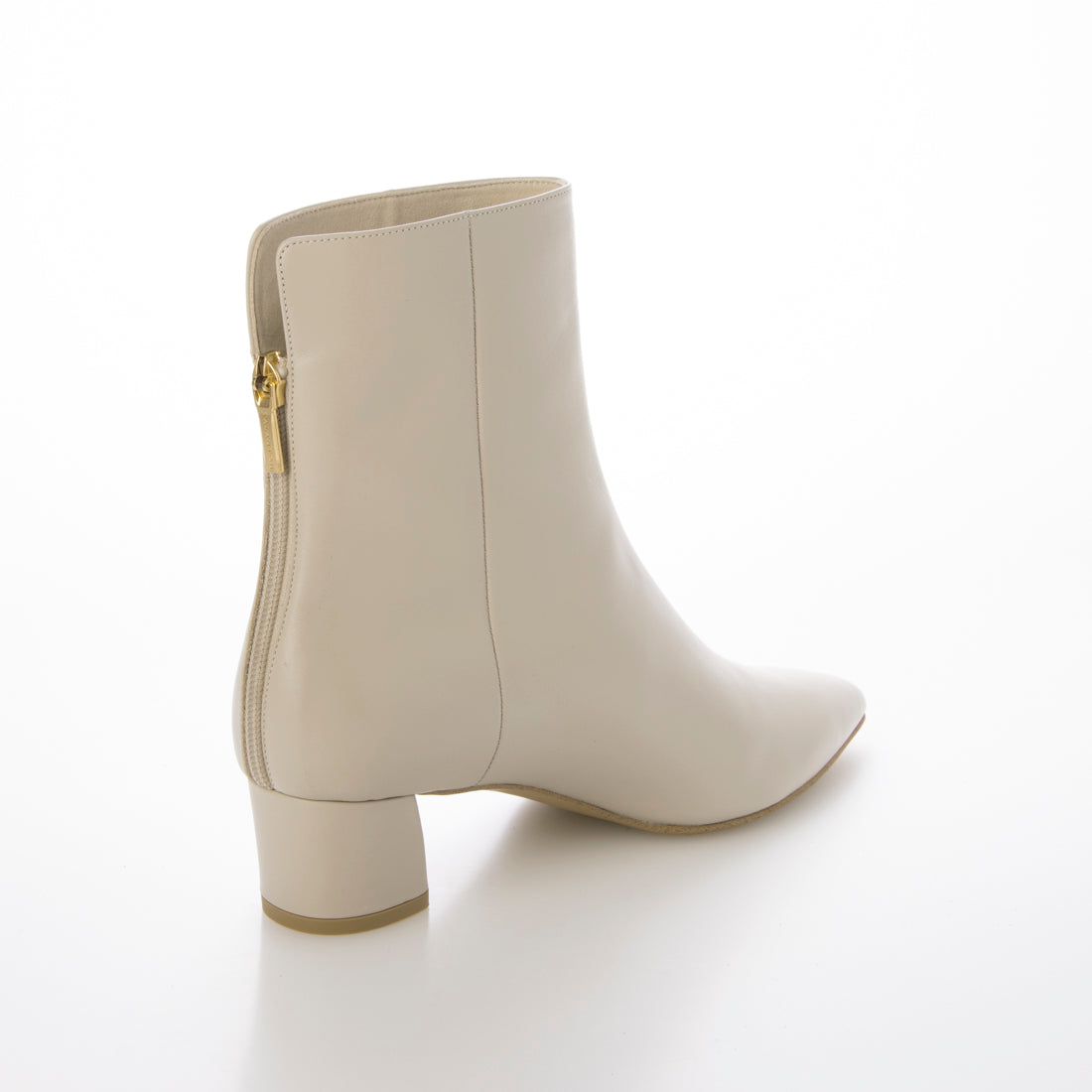 タラントン バイ ダイアナ TALANTON by DIANA バックファスナーショートブーツ (アイボリーカーフ) アイボリーカーフ