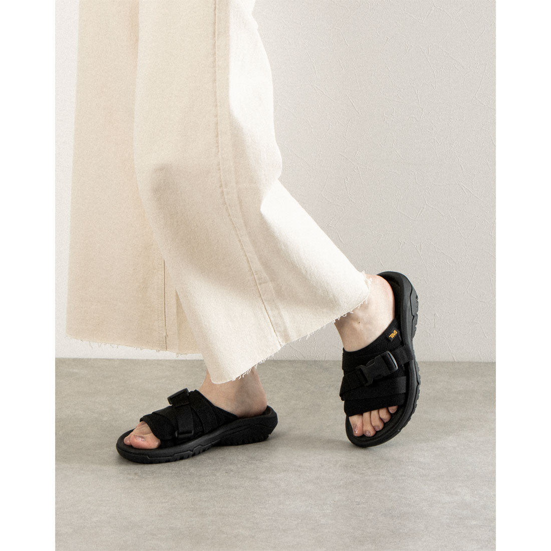 Teva TEVA Sandals HURRICANE VERGE SLIDE Black 23.0cm