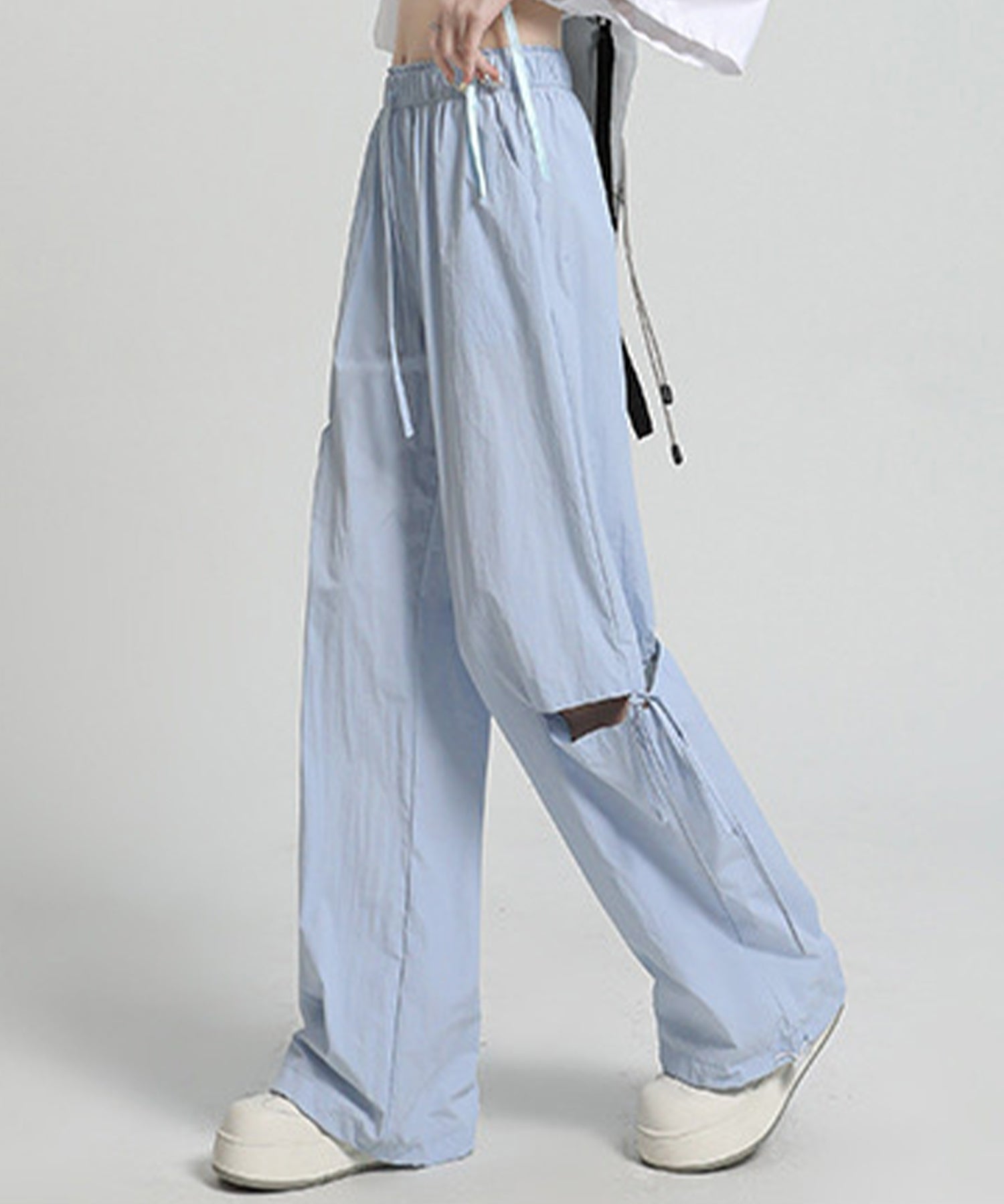 テディショップ Teddyshop レディース リボン付きで韓国っぽ。サイドカットパラシュートカーゴパンツ (サックス) サックス