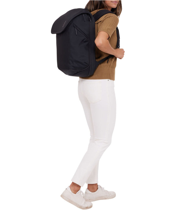 スーリー THULE スーリー THULE THULE SUBTERRA 2 EXPANDABLE TRAVEL BACKPACK 26L 3205054 (-) -