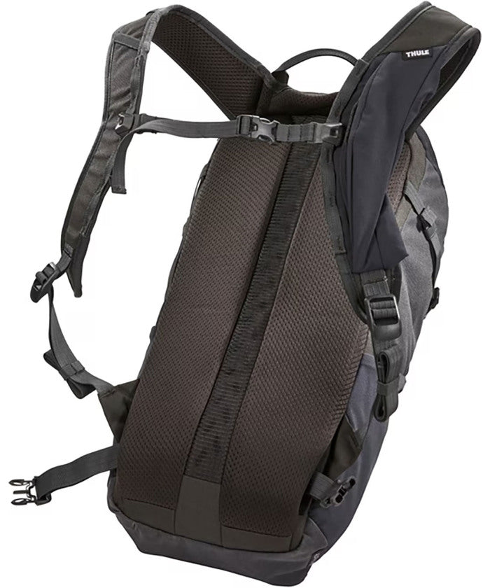 スーリー THULE スーリー THULE THULE ALLTRAIL X 15L 3205347 (NUTRIA) NUTRIA