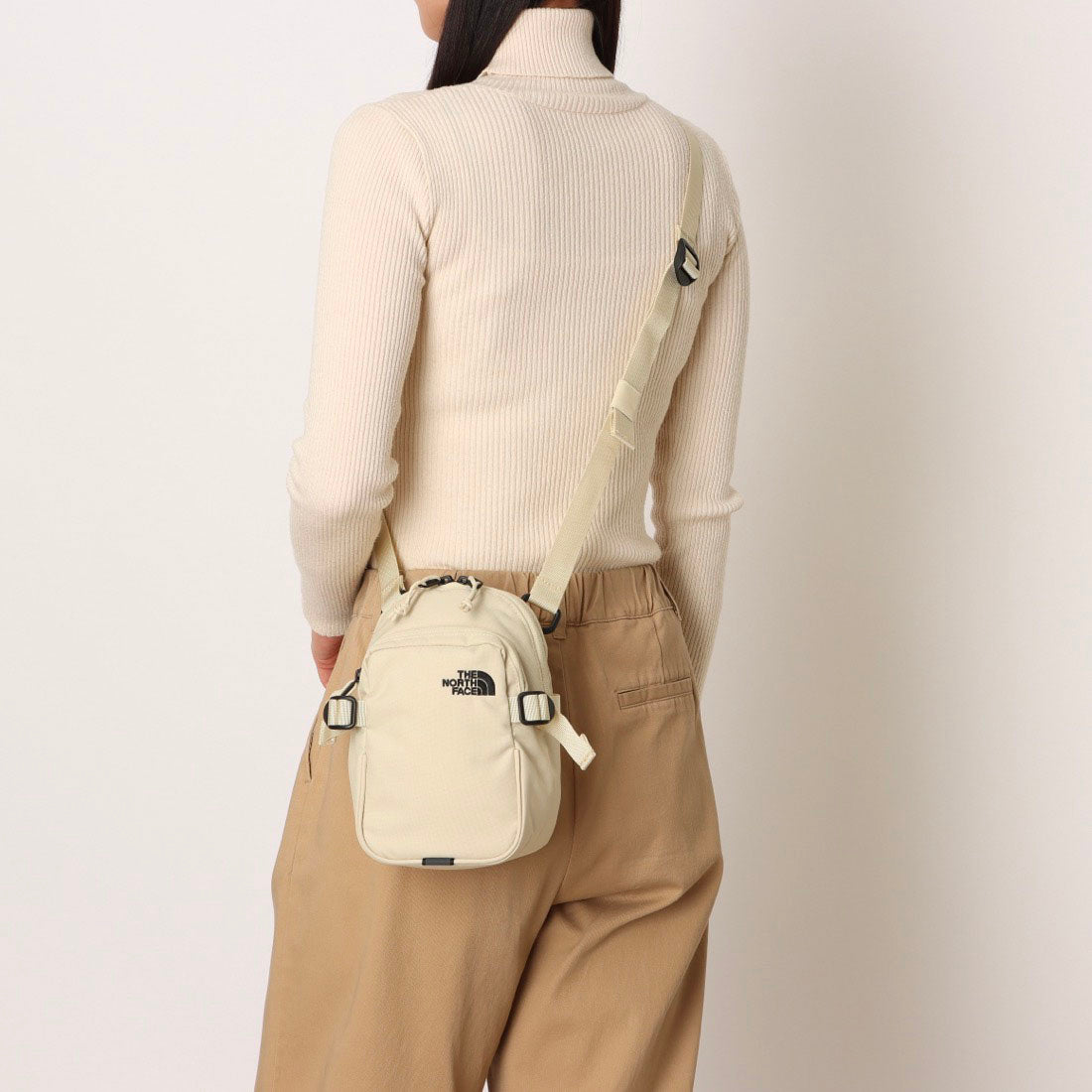 ザ・ノース・フェイス THE NORTH FACE THE NORTH FACE BTC MINI SHOULDER BAG NF0A8C6F ショルダーバッグ ((KX7)ブラック) (KX7)ブラック