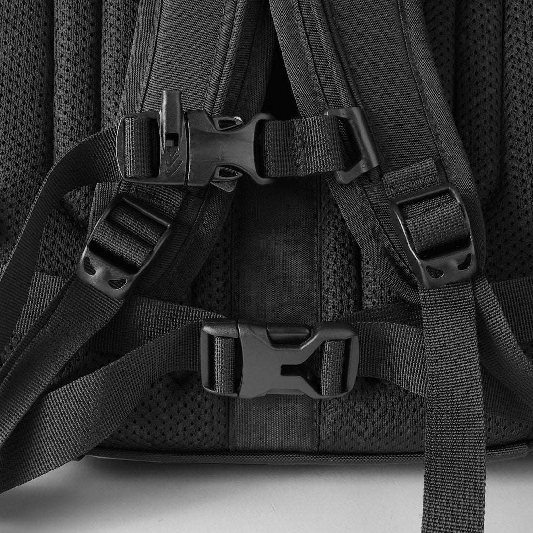 ザ・ノース・フェイス THE NORTH FACE リュックサック ホットショット BASECAMP BACKPACK NF0A8EEX JK3 (ブラック) ブラック