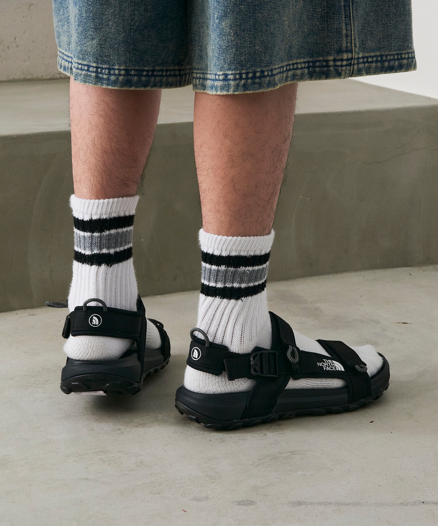 ザ・ノース・フェイス THE NORTH FACE M EXPLORE CAMP SANDAL NS82R13 キャンプサンダル (ブラック) ブラック
