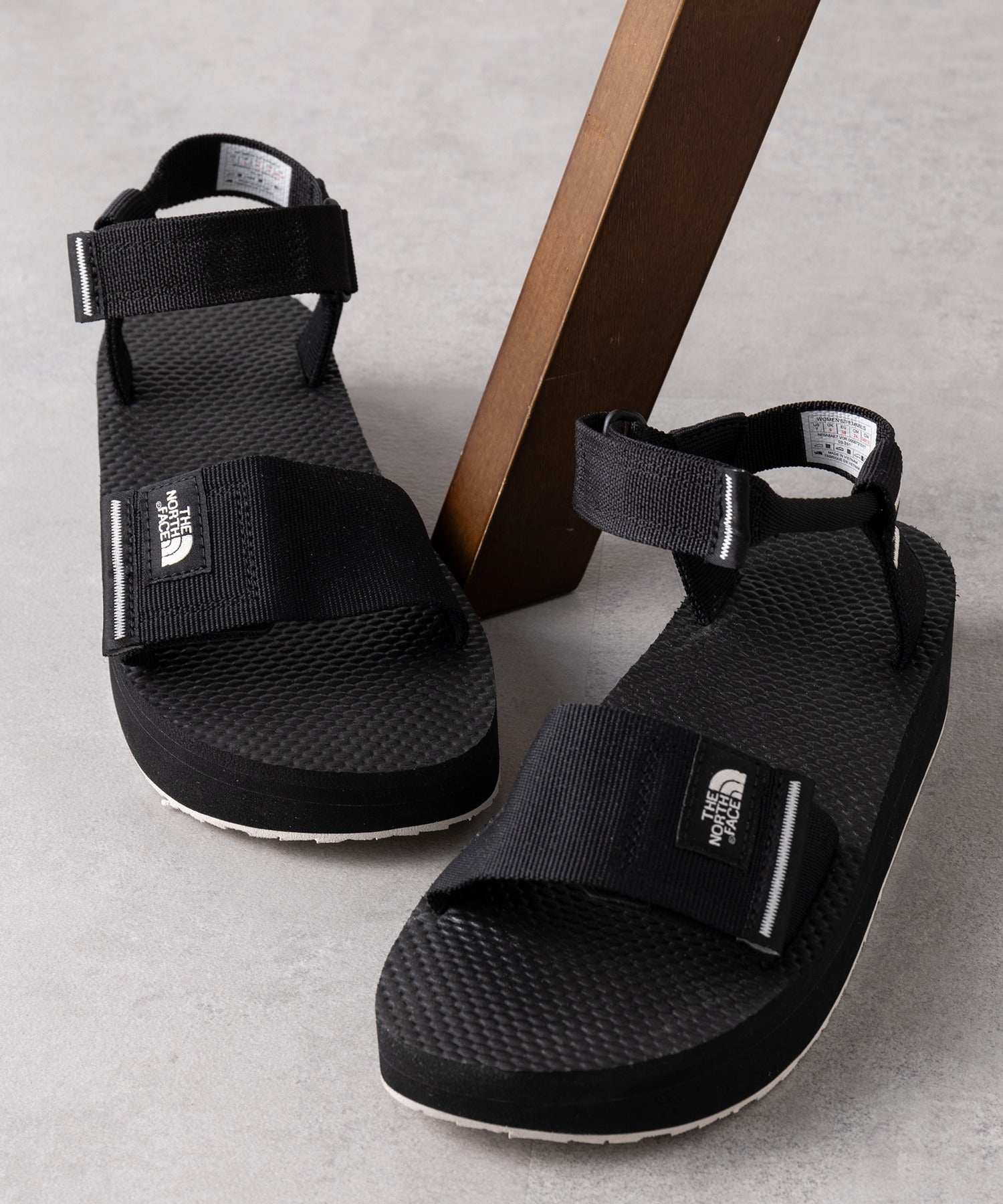 ザ・ノース・フェイス THE NORTH FACE Skeena Platform プラットフォームサンダル (ブラック) ブラック