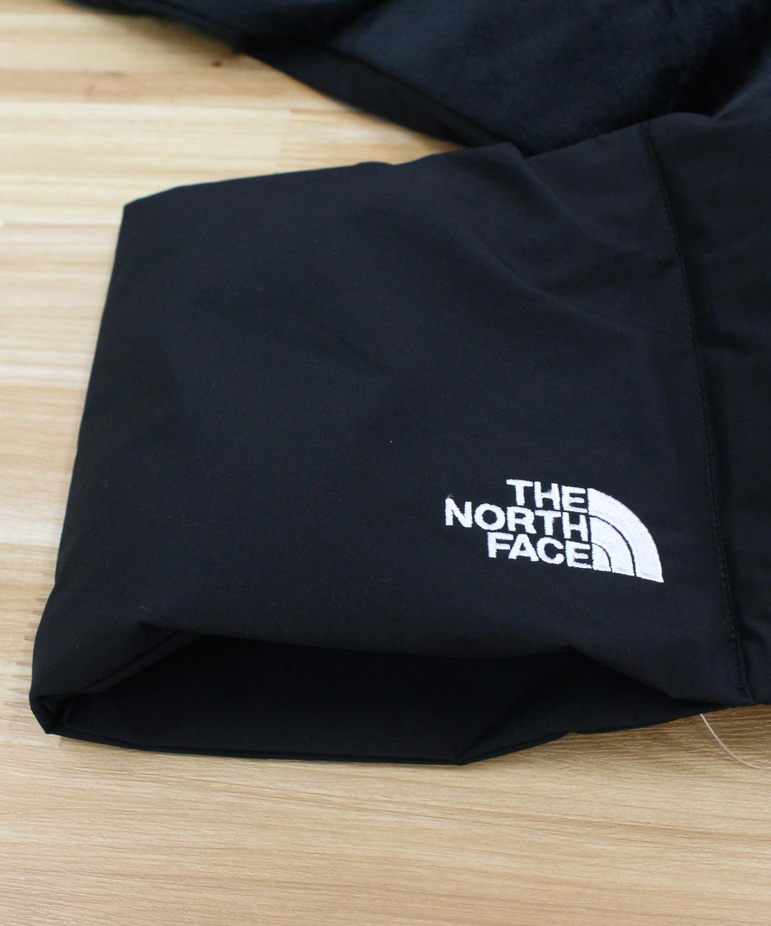 ザ・ノース・フェイス THE NORTH FACE Tボール マフラー T-BALL MUFFLER Korea Line 韓国限定ライン メンズ レディース ユニセックス ブランド オシャレ 小物 ギフト プレゼント 秋冬 (2-ブラック) 2-ブラック