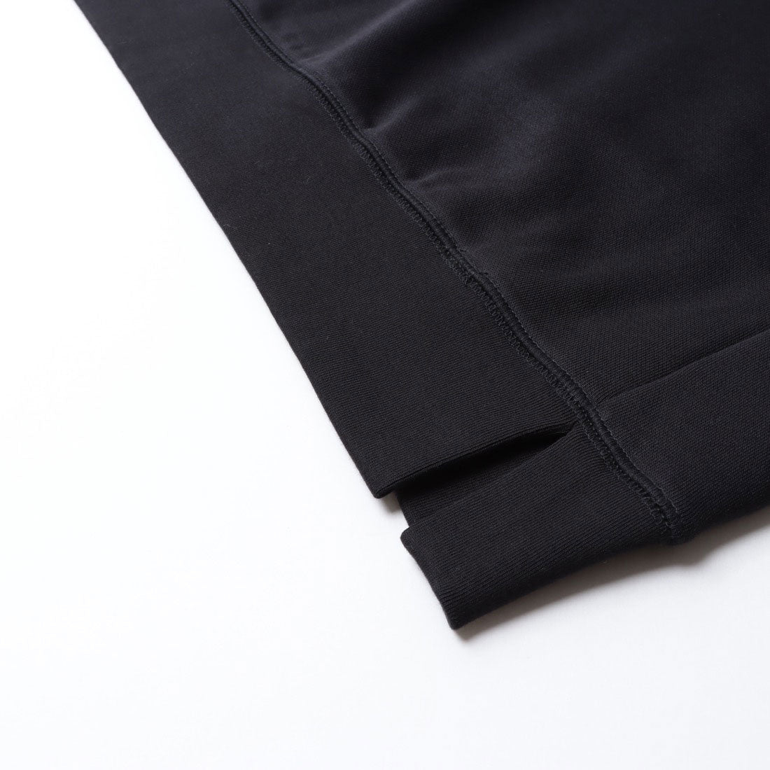 ザ・ノース・フェイス THE NORTH FACE 8EEE/W ESSENTIAL RELAXED HOODED DRESS パーカースウェットワンピース (ブラック) ブラック