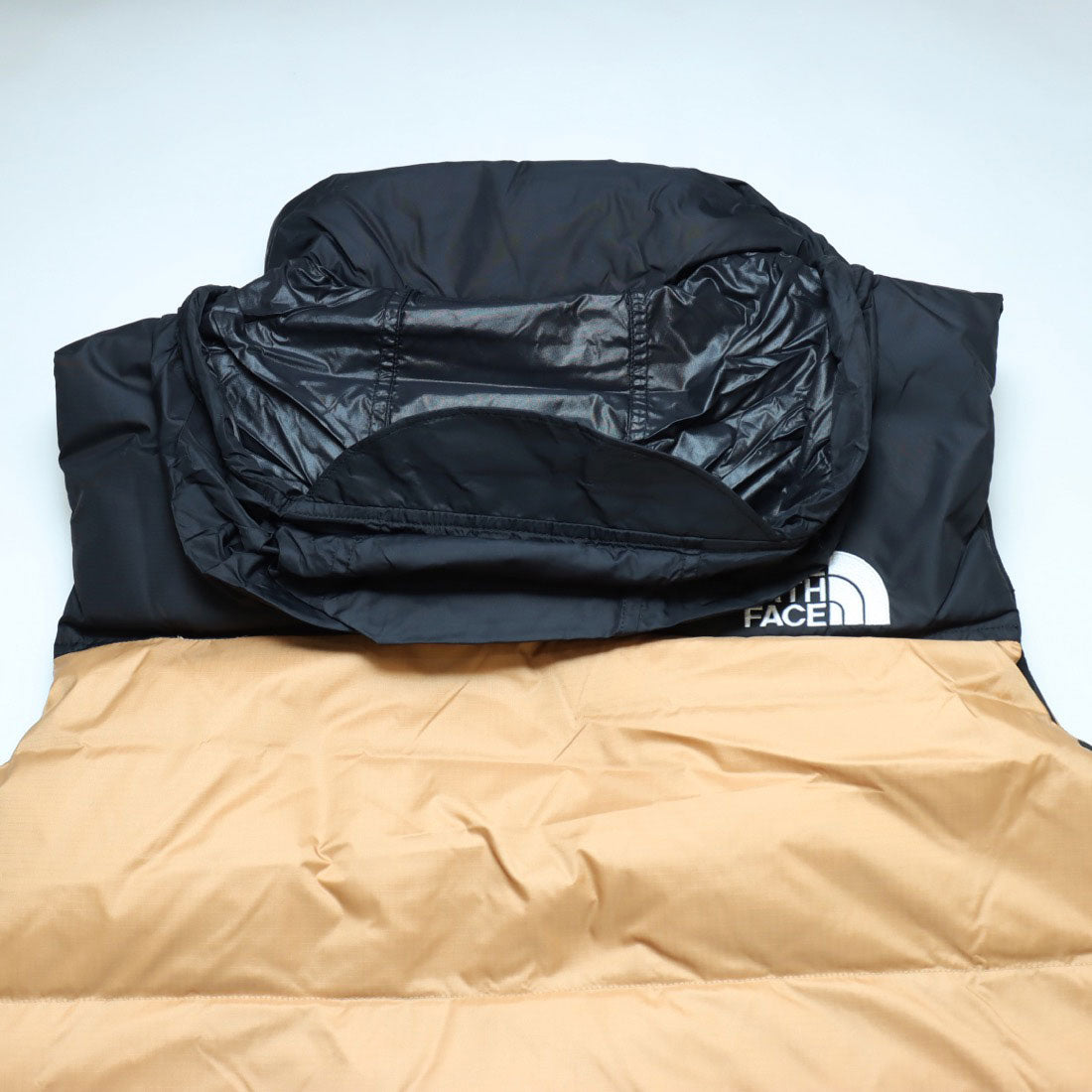 ザ ノース フェイス THE NORTH FACE 1996 レトロ ヌプシ ベスト