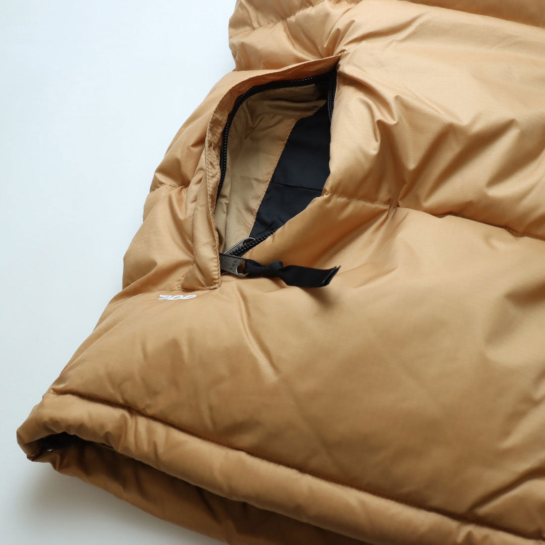 ザ ノース フェイス THE NORTH FACE 1996 レトロ ヌプシ ベスト