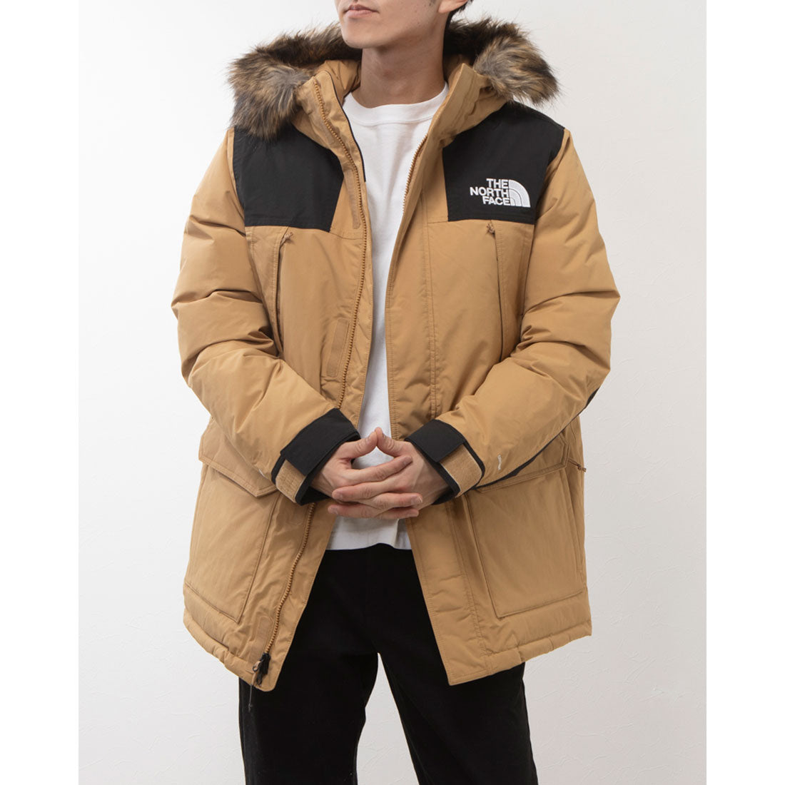 美品 ザノースフェイス マクマードパーカ ダウンジャケット ベージュ 120 THE NORTH FACE ザ ノースフェイス ファー付き マクマードパーカ