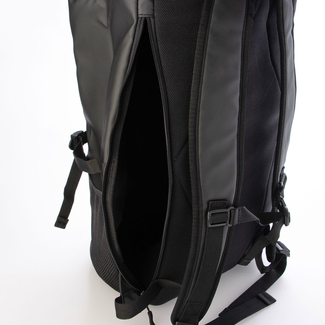 スラッシャー THRASHER THRASHER TH-Q 37Lサイズ バックパック (BLACK) BLACK