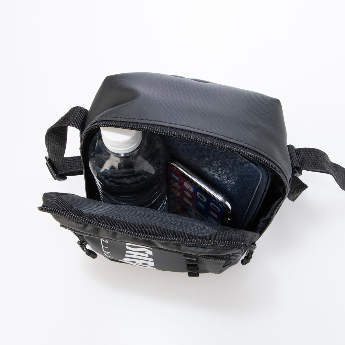 スラッシャー THRASHER THRASHER TH-T 縦型ショルダーバッグ (BLACKWHITE) BLACKWHITE