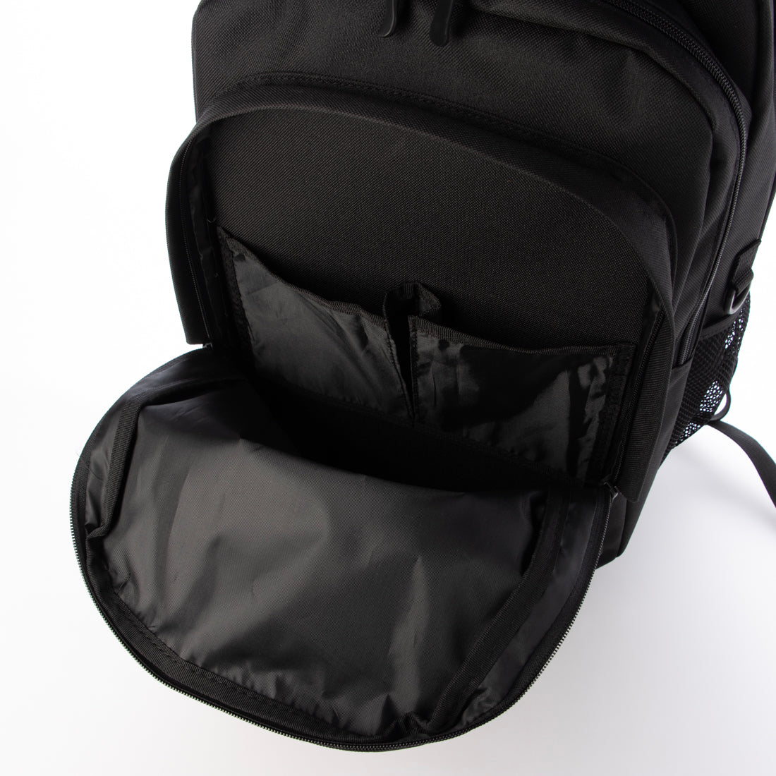 スラッシャー THRASHER THRASHER TH-F 35Lサイズ BIGLOGO バックパック (BLACKWHITE) BLACKWHITE