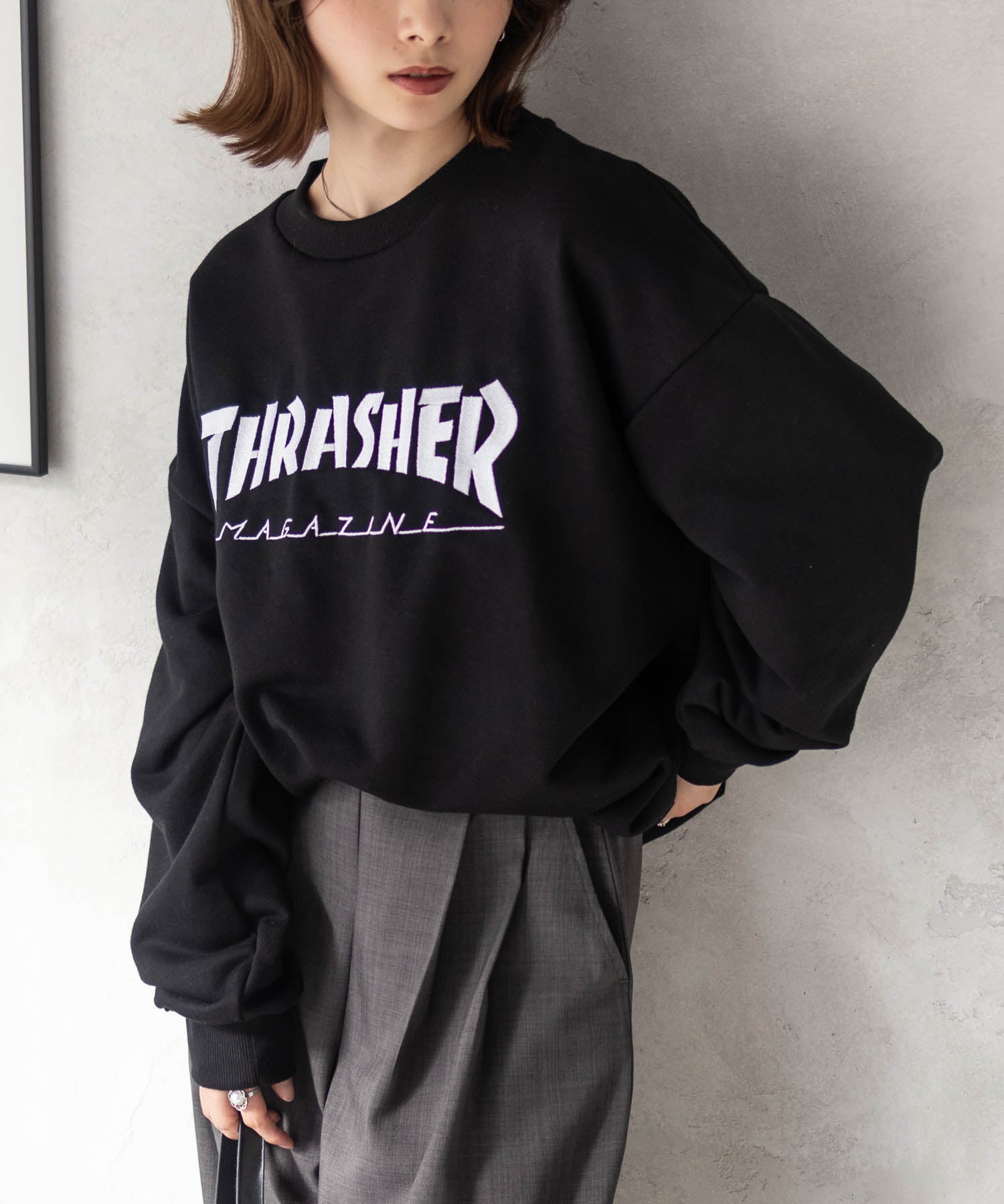 THRASHER Logo Crew Neck Sweatshirt