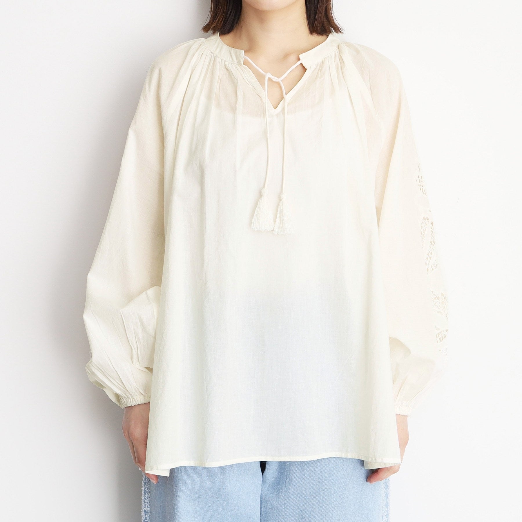 ザ ショップ ティーケー (ウィメン) THE SHOP TK(Women) キャンブリックボイル袖刺繍ブラウス (カーキ(027)) カーキ(027)