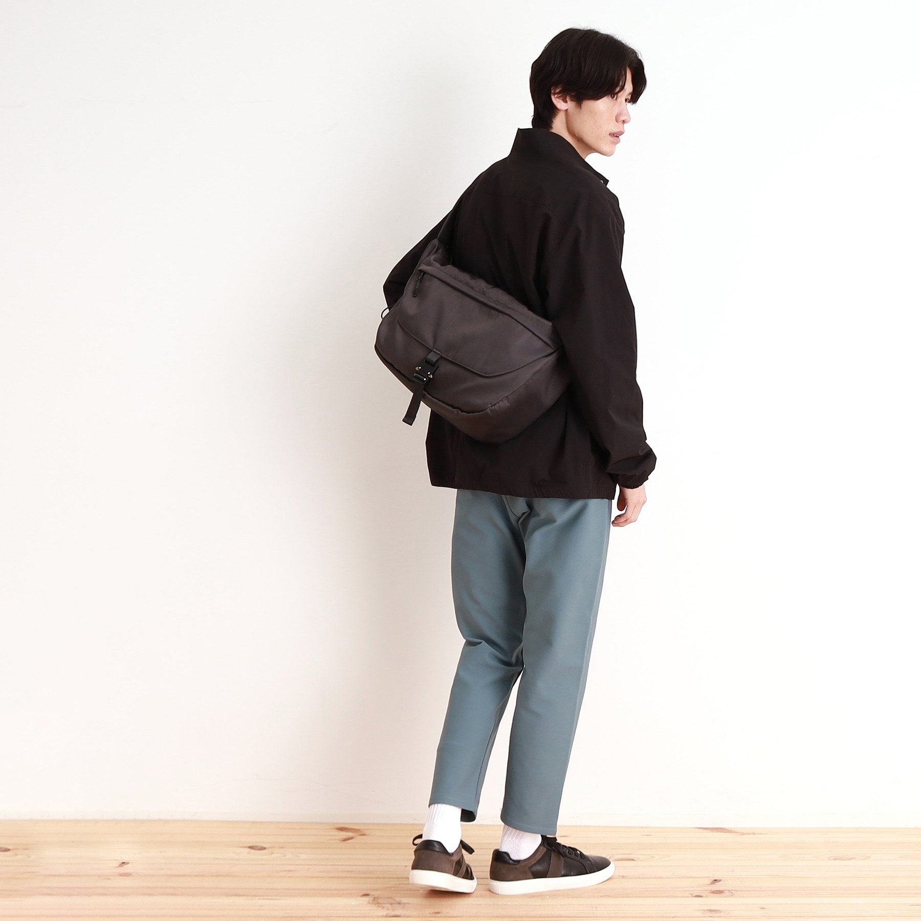 ザ ショップ ティーケー(メンズ) THE SHOP TK(Men) メタルバックルメッセンジャーバッグ (ブラック(019)) ブラック(019)