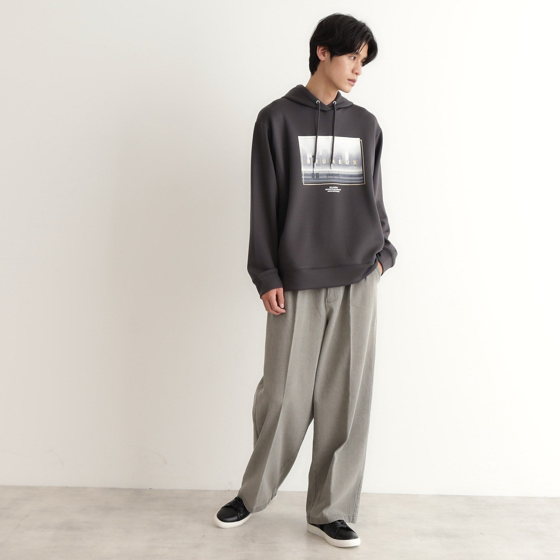 ザ ショップ ティーケー(メンズ) THE SHOP TK(Men) ツータックワイドストレートスラックス ツイル/デニム (チャコールグレー(014)) チャコールグレー(014)