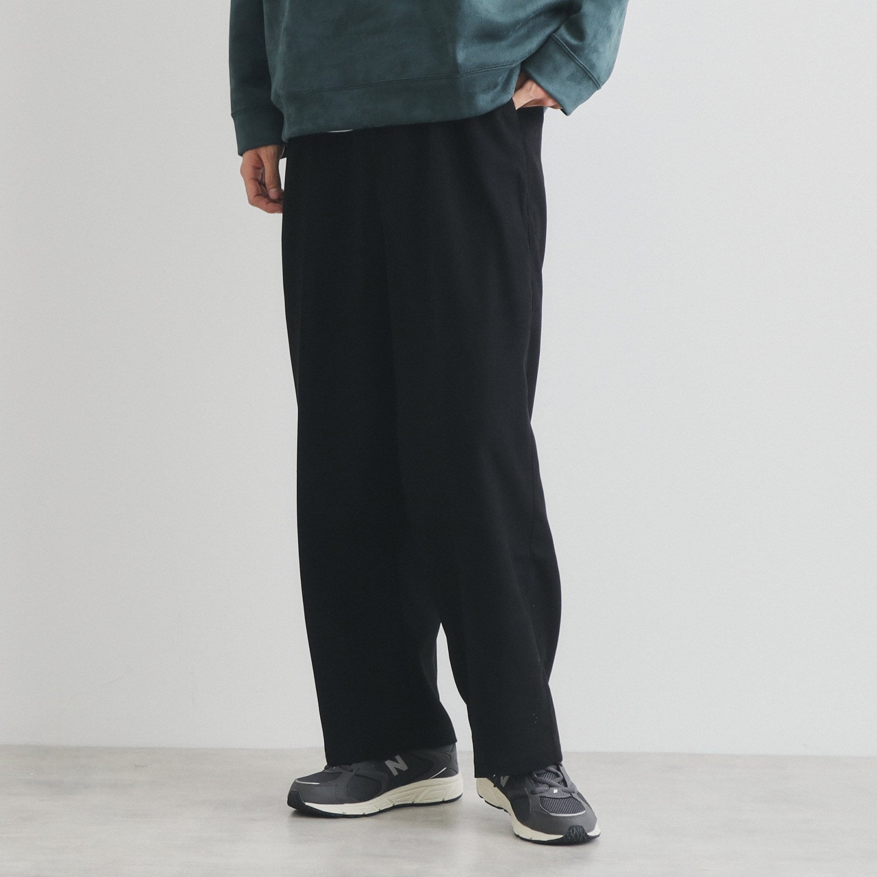 ザ ショップ ティーケー(メンズ) THE SHOP TK(Men) ツータックワイドストレートスラックス ツイル/デニム (ブラック(019)) ブラック(019)